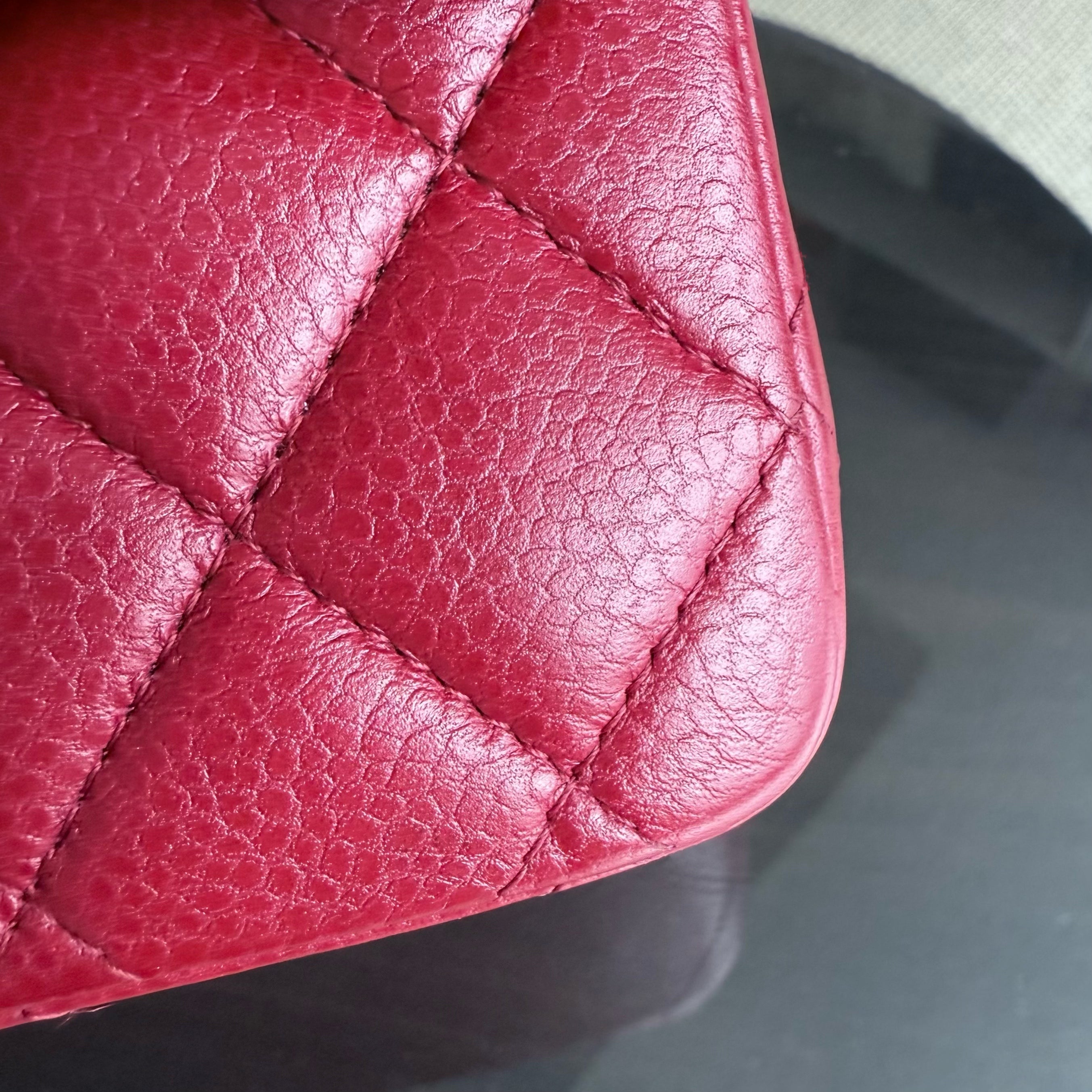 Chanel Classic Flap Medium - Caviar 25CM Quilted Grained Calfskin Red Silver Hardware Series 16