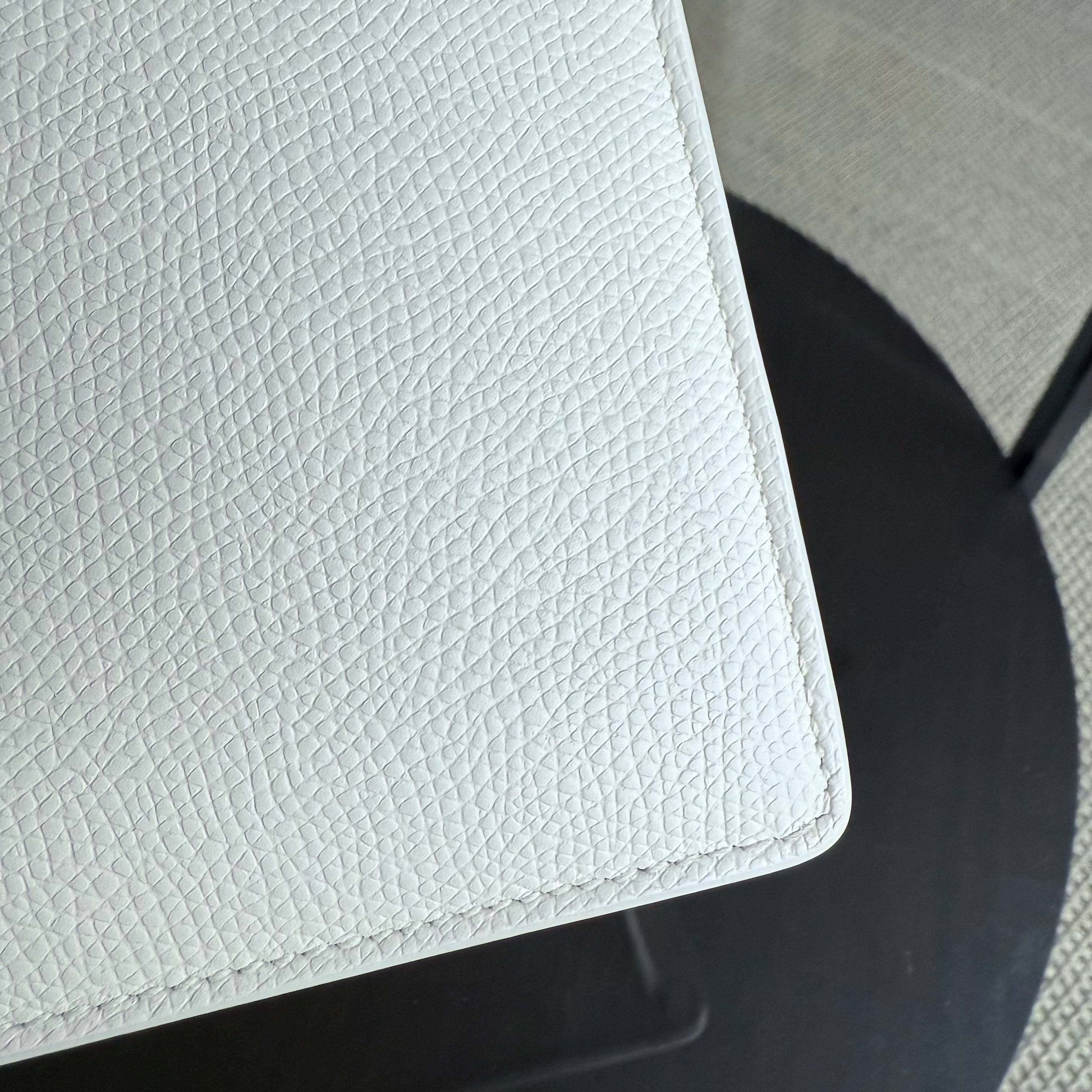 Dior 30 Montaigne - Grained Calfskin White Silver Hardware