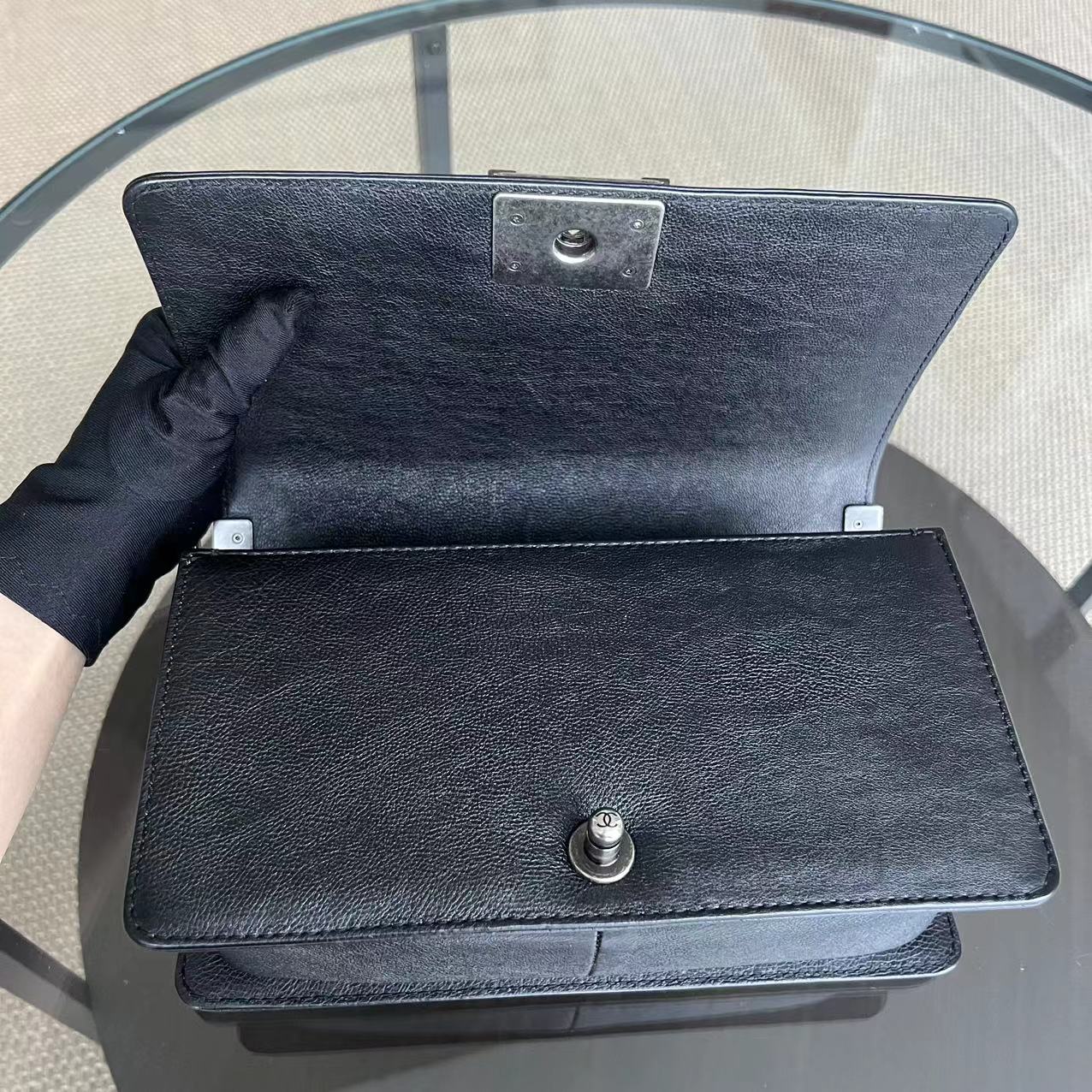 Calfskin Boy Old Medium 25CM Medium Quilted Black Ruthenium Silver Hardware Series 18