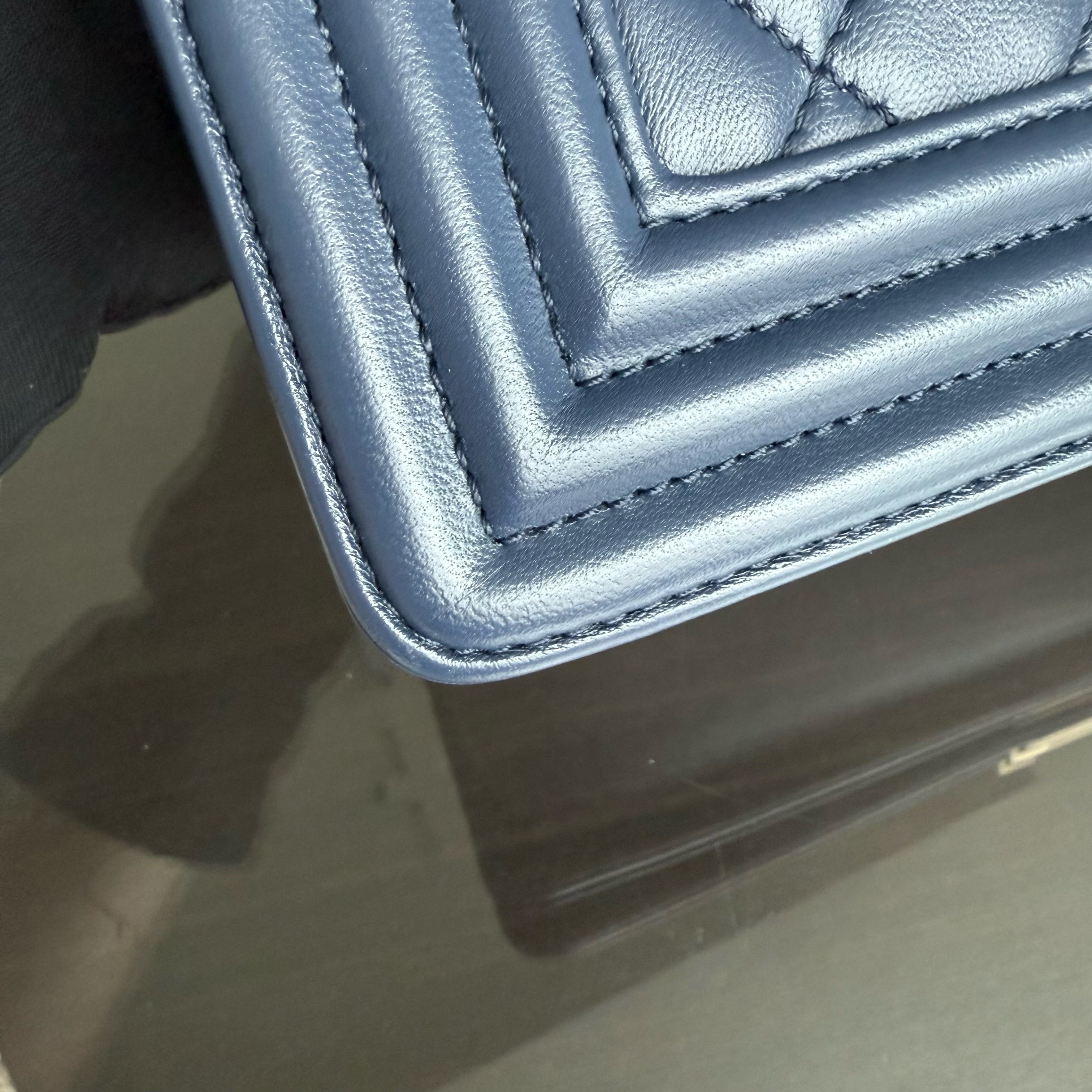 Chanel Boy Medium - 25CM Quilted Lambskin Dark Blue Gold Hardware Series 24