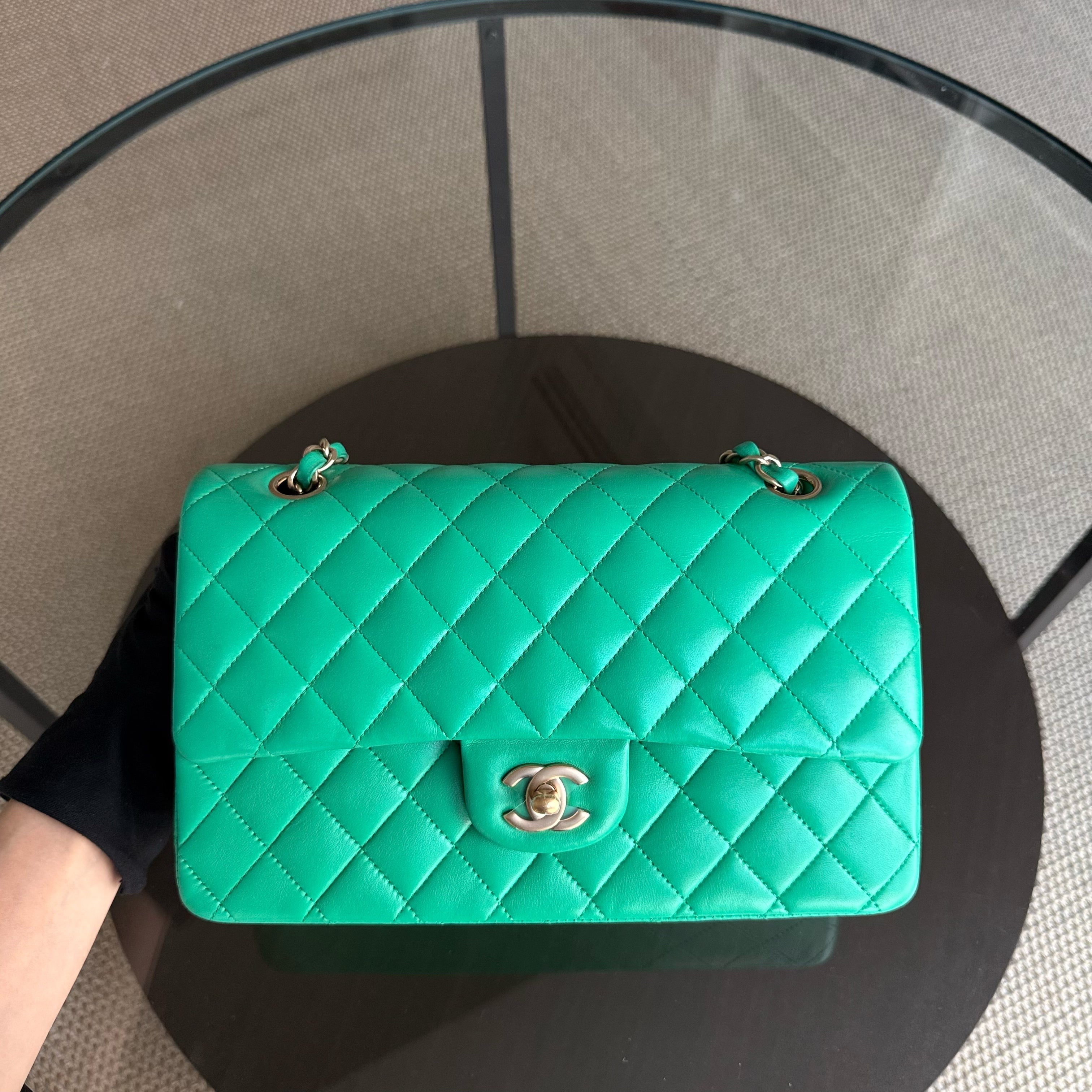 Chanel Classic Flap Medium - 25CM Quilted Lambskin Green Gold Hardware Series 18