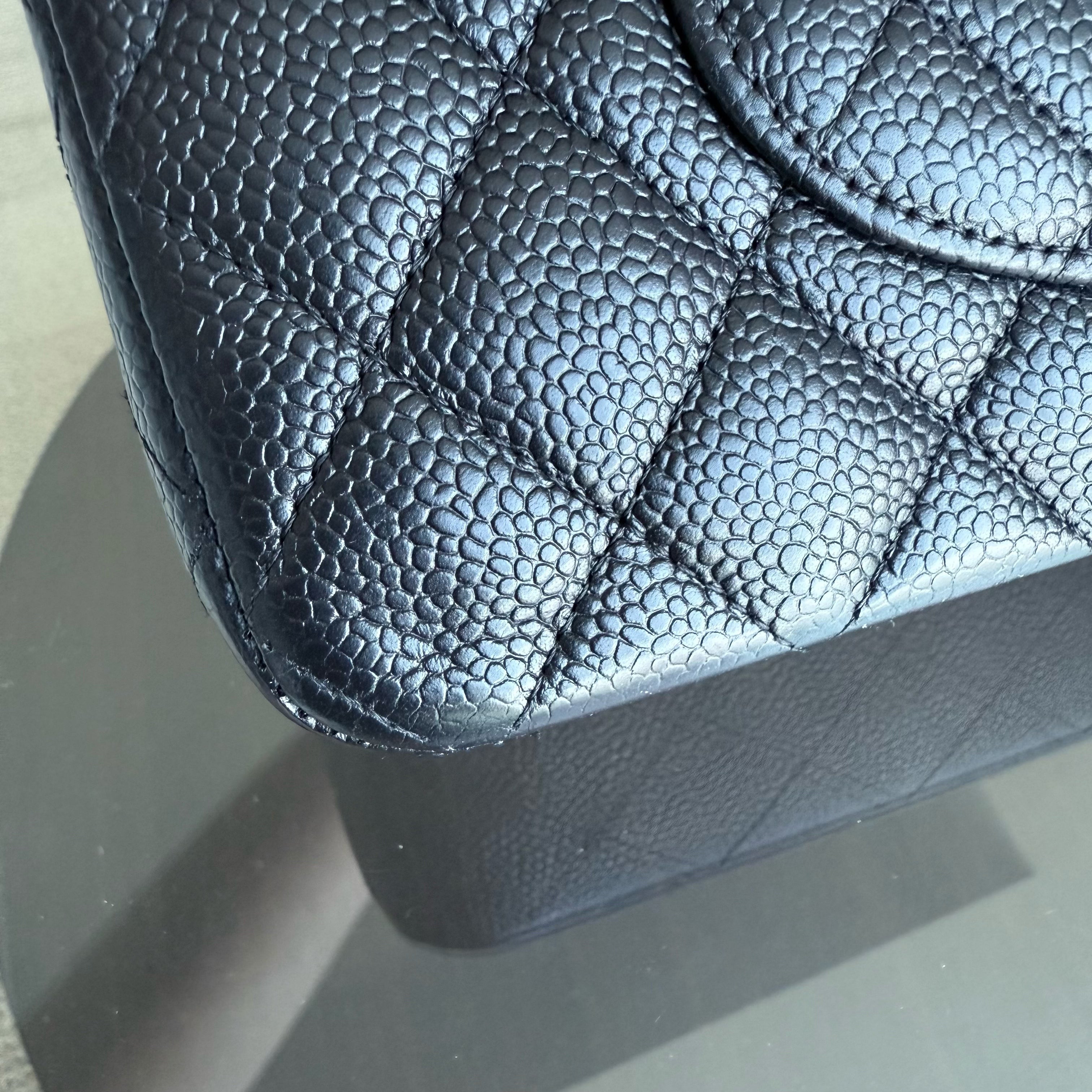 Chanel Classic Flap Medium - Caviar 25CM Quilted Black Gold Hardware Series 15