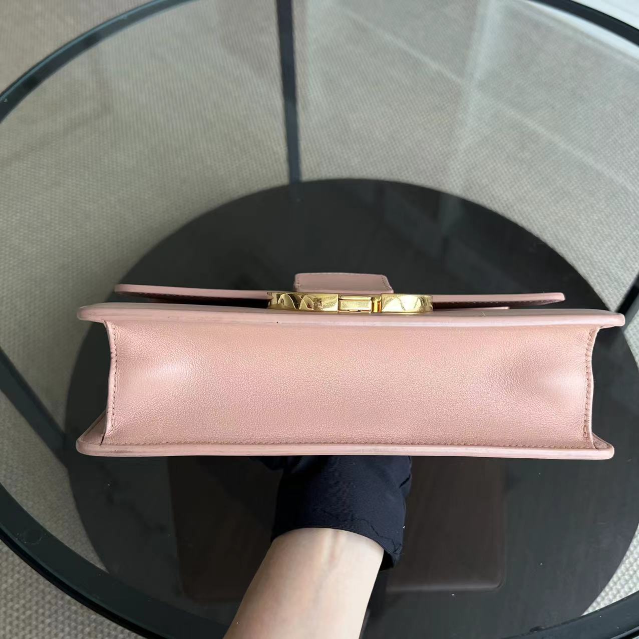 Dior 30 Montaigne Medium - Smooth Calfskin Nude Beige Golden Hardware