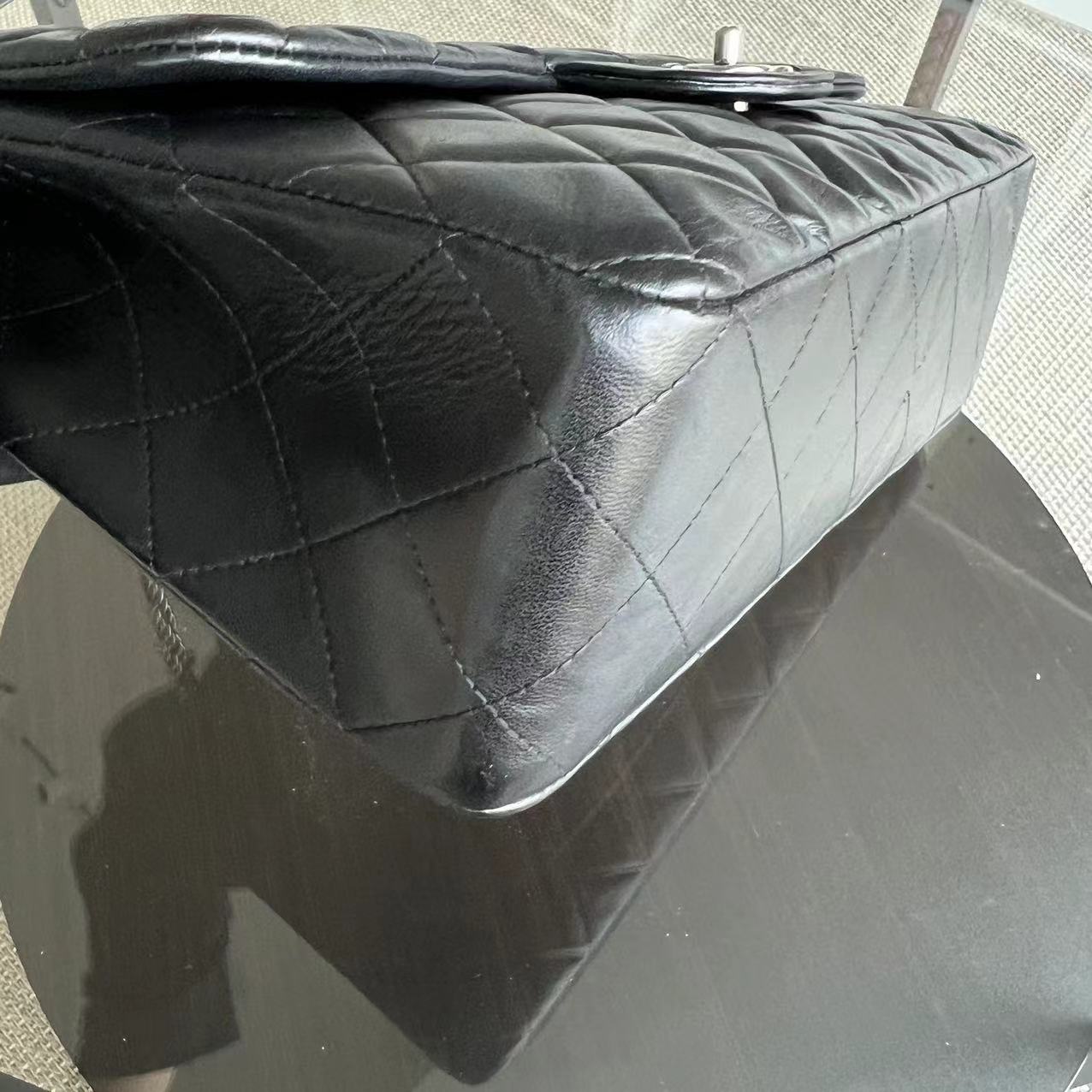 Jumbo Classic Flap Single Flap Quilted Lambskin Black Silver Hardware Series 14