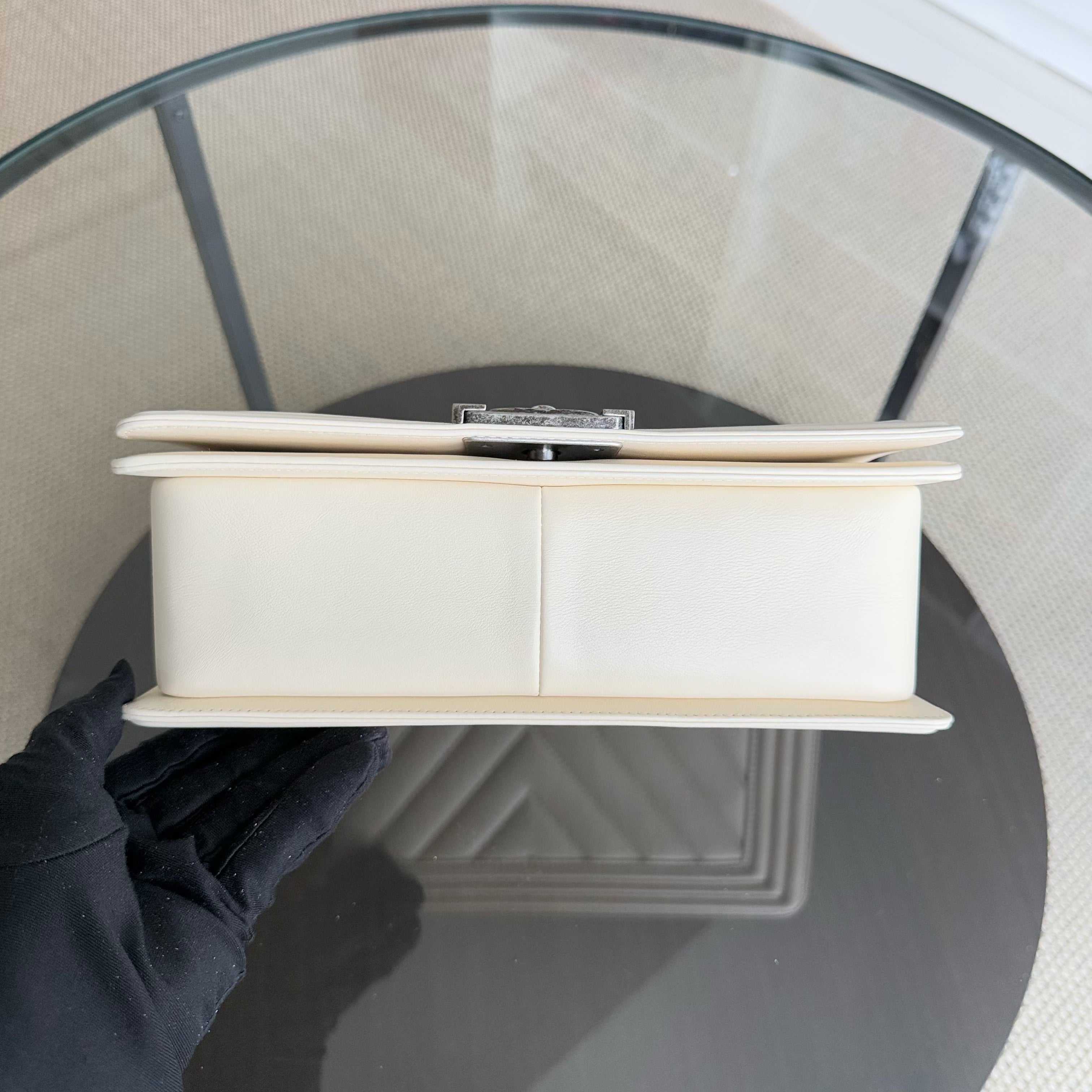 Chanel Boy Medium - 25CM Chevron Calfskin Cream White Ruthenium Silver Hardware Series 20