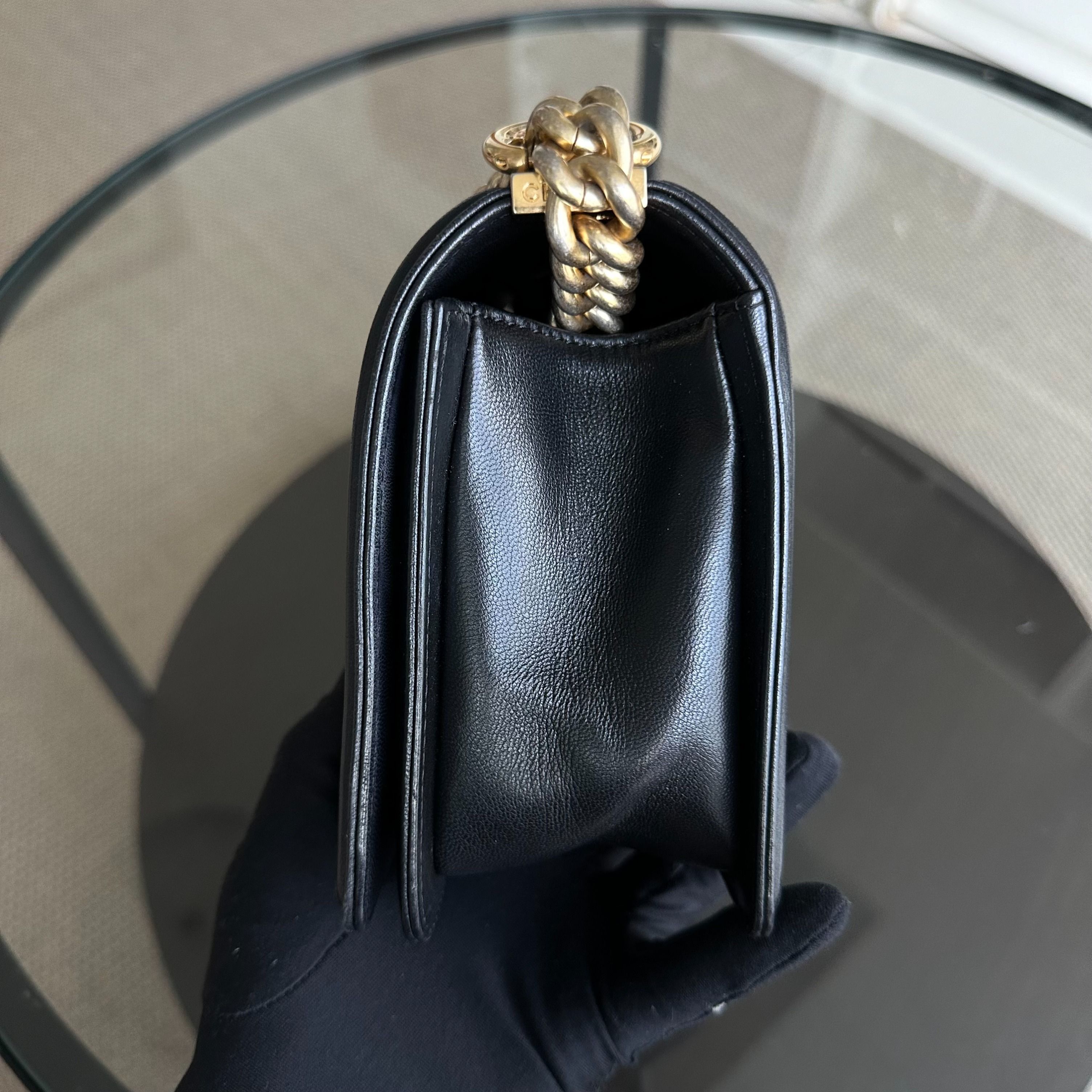 *Full set, Receipt* Chanel Boy Old Medium 25CM Lambskin Quilted Lambskin Black GHW No 22 - Luxury Evermore