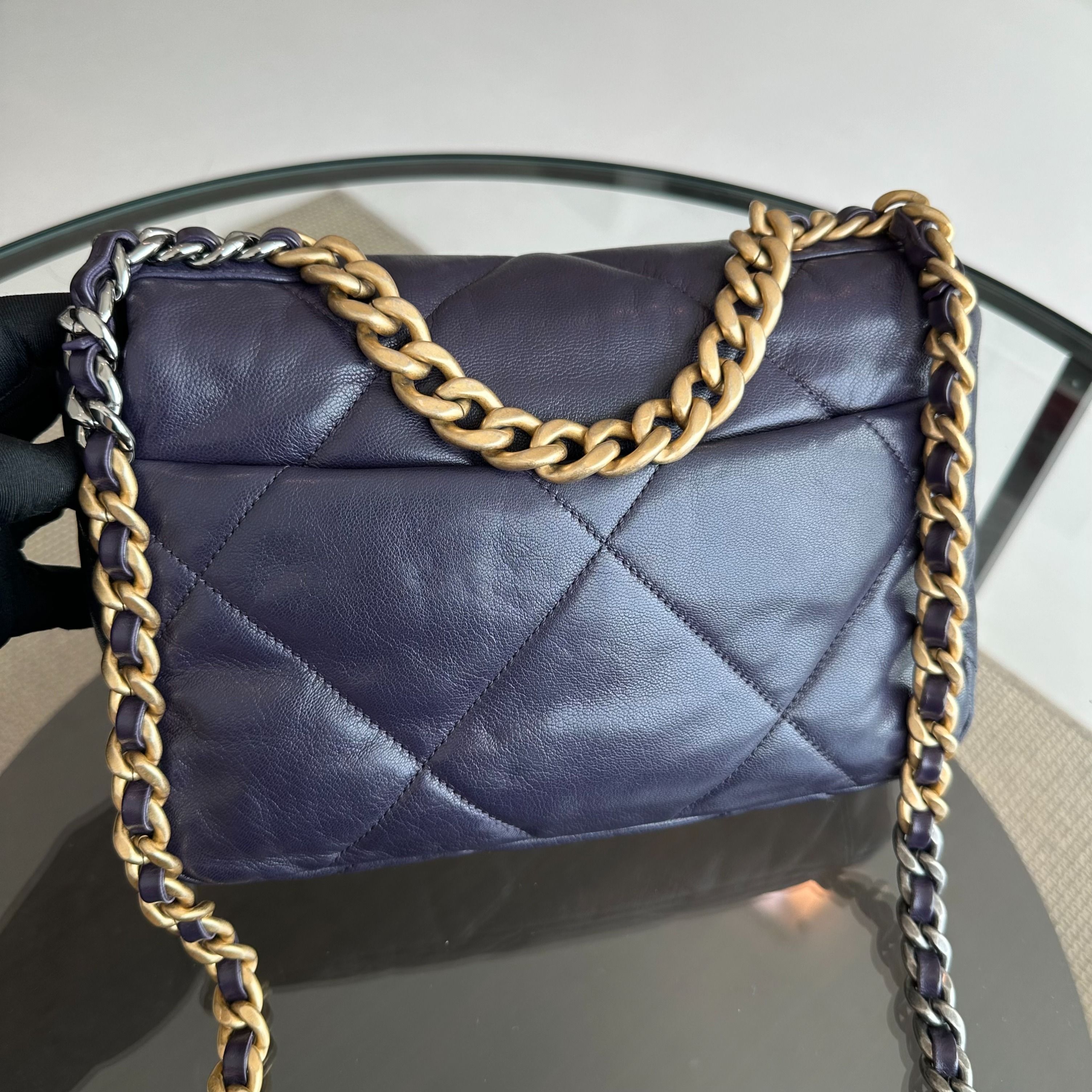 *Full Set, Receipt* Chanel C19 Small 19 Bag Goatskin Dark Purple 3-Tone 19Bag GHW No 30 - Luxury Evermore