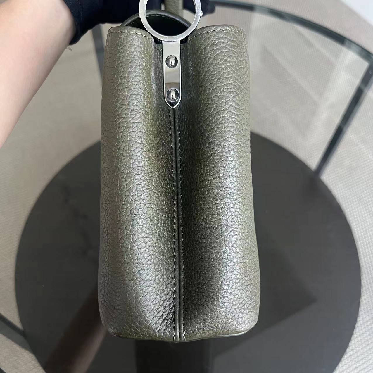 LV Capucines BB Grained Calfskin Taurillon Silver Hardware Louis Vuitton - Luxury Evermore