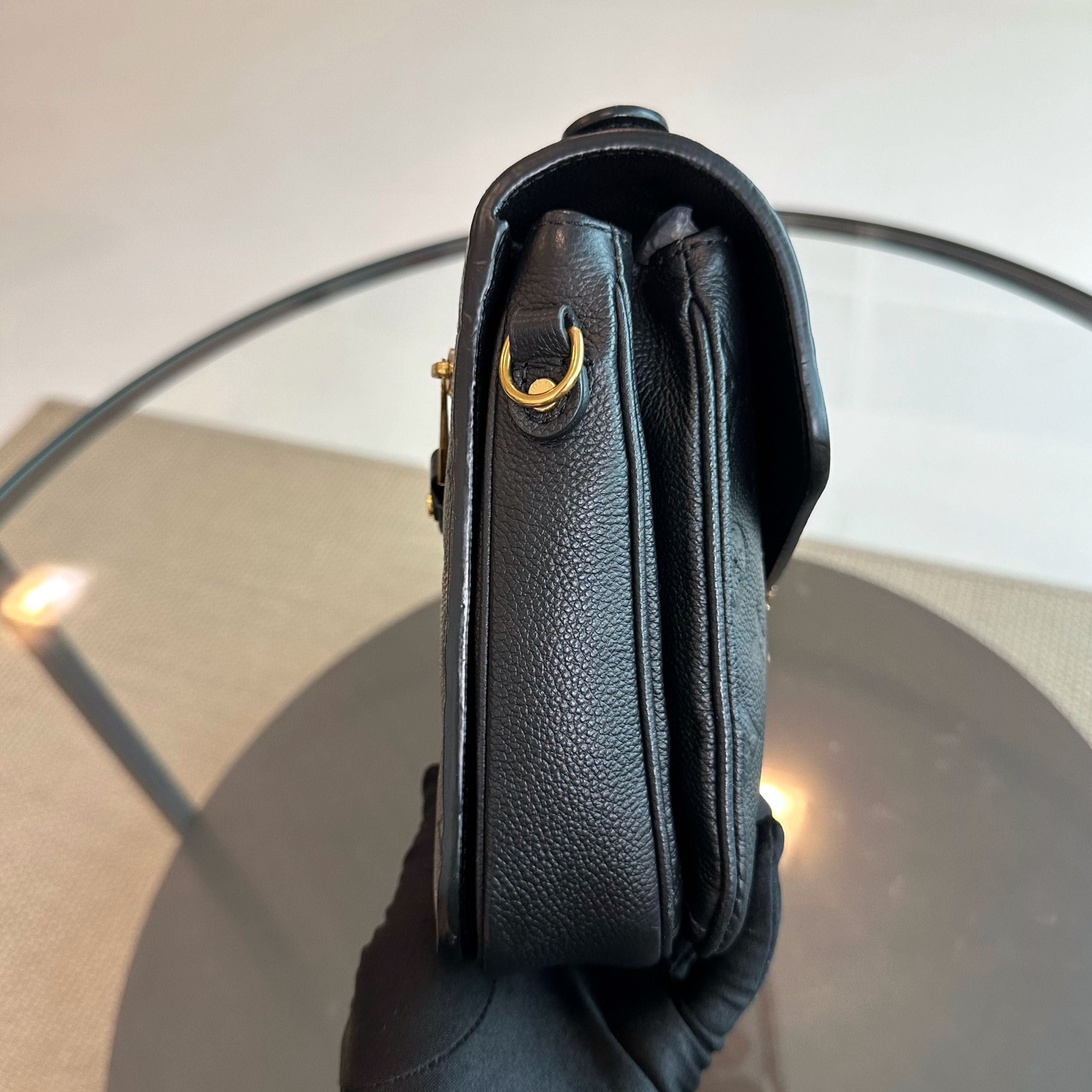 LV Pochette Metis MM Nior Monogram Empreinte Leather Black Louis Vuitton - Luxury Evermore