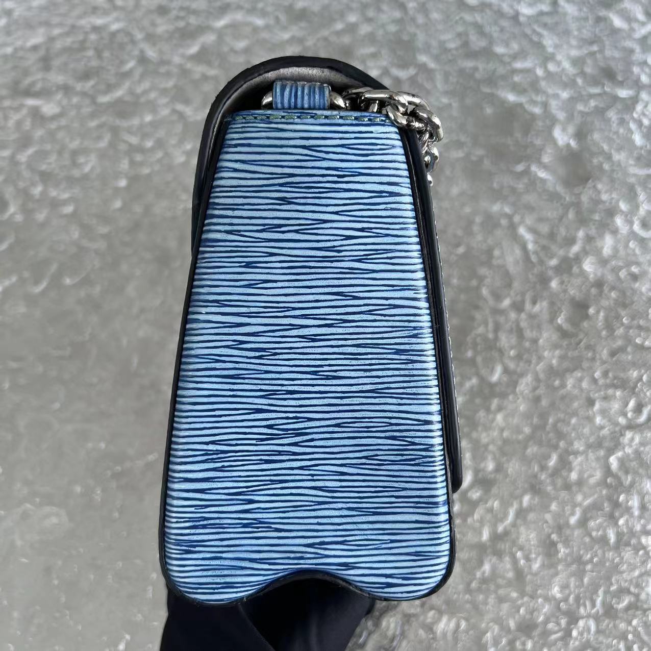 LV Twist MM EPI Leather Light Blue Two Tone Hardware Louis Vuitton - Luxury Evermore