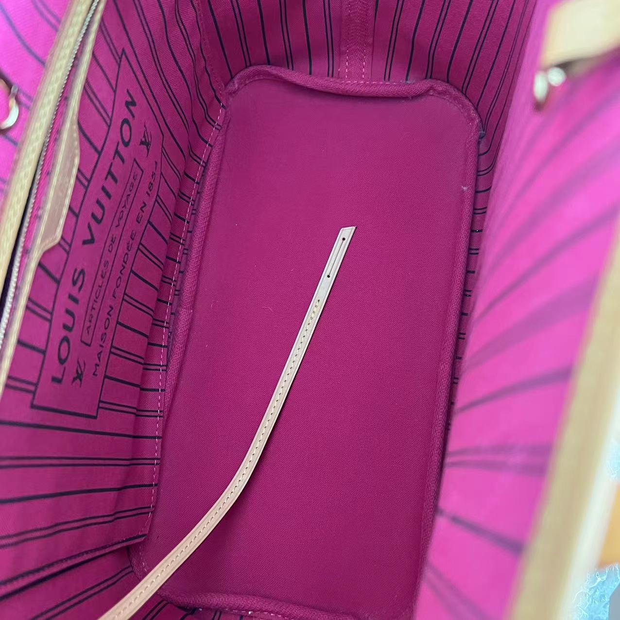 *Microchipped* Louis Vuitton LV Neverfull MM Monogram Canvas Leather - Luxury Evermore