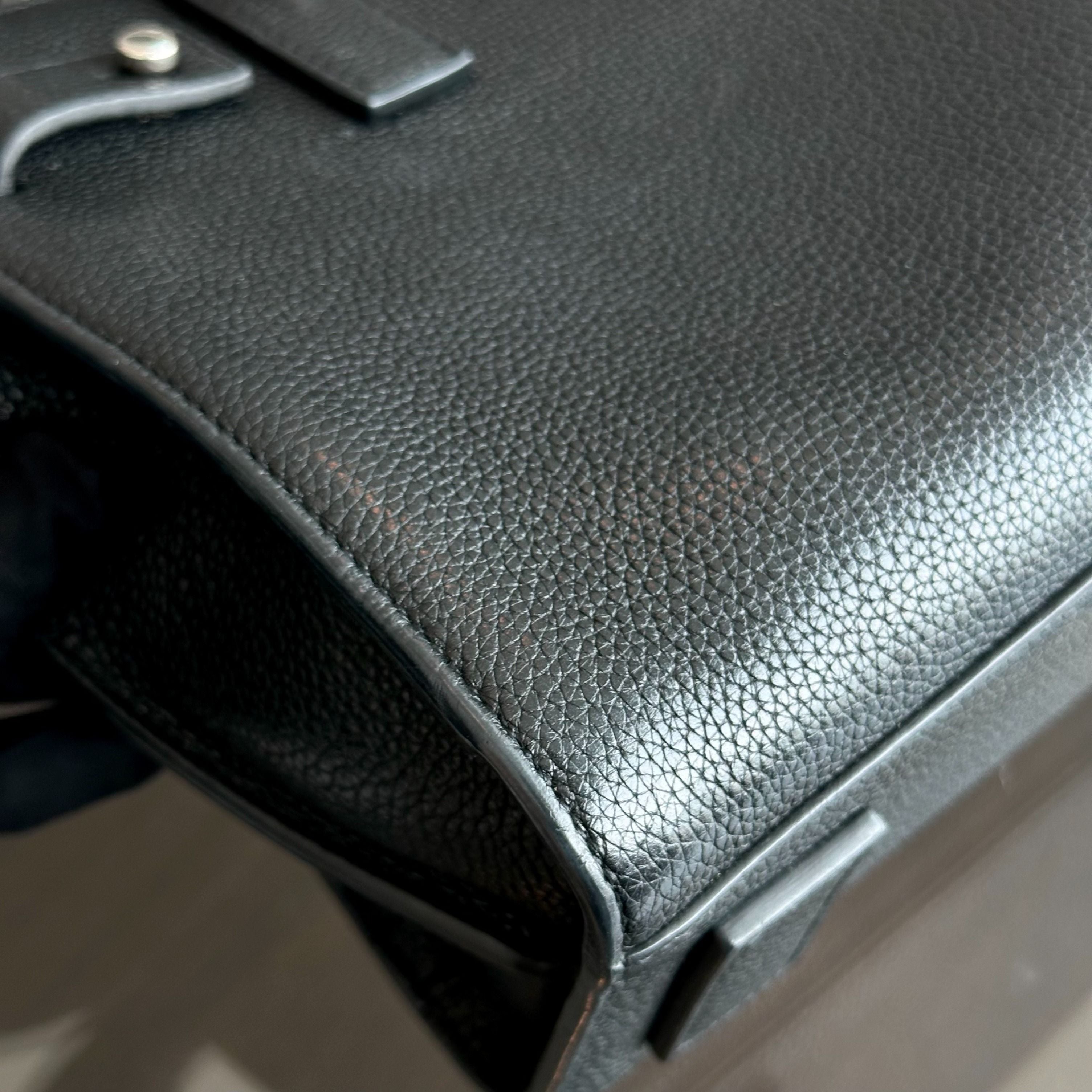 Yves Saint Laurent YSL Sac De Jour Souple Nano - Calfskin Black SHW Yves Saint Laurent