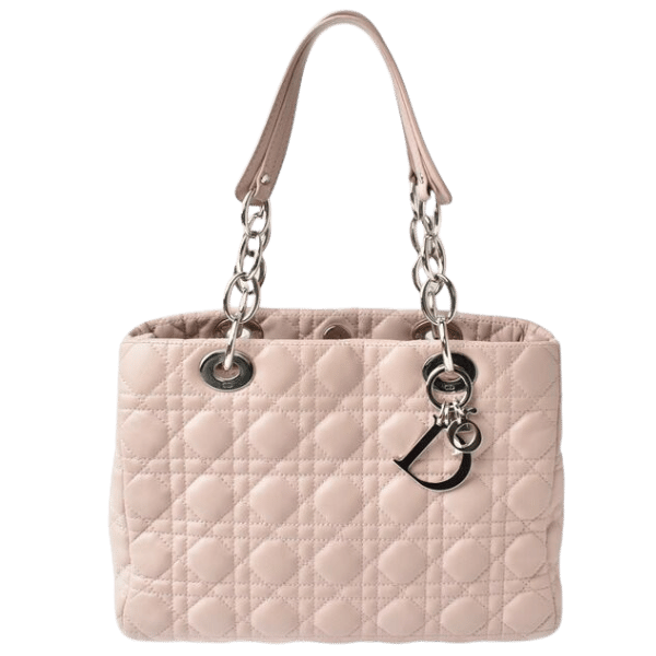 Does Dior Have Resale Value? Exploring the Investment Potential of Dior Handbags