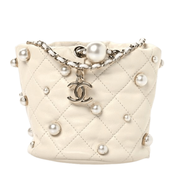 Chanel Mini Bucket Bag: The Ultimate Accessory for Fashion Enthusiasts