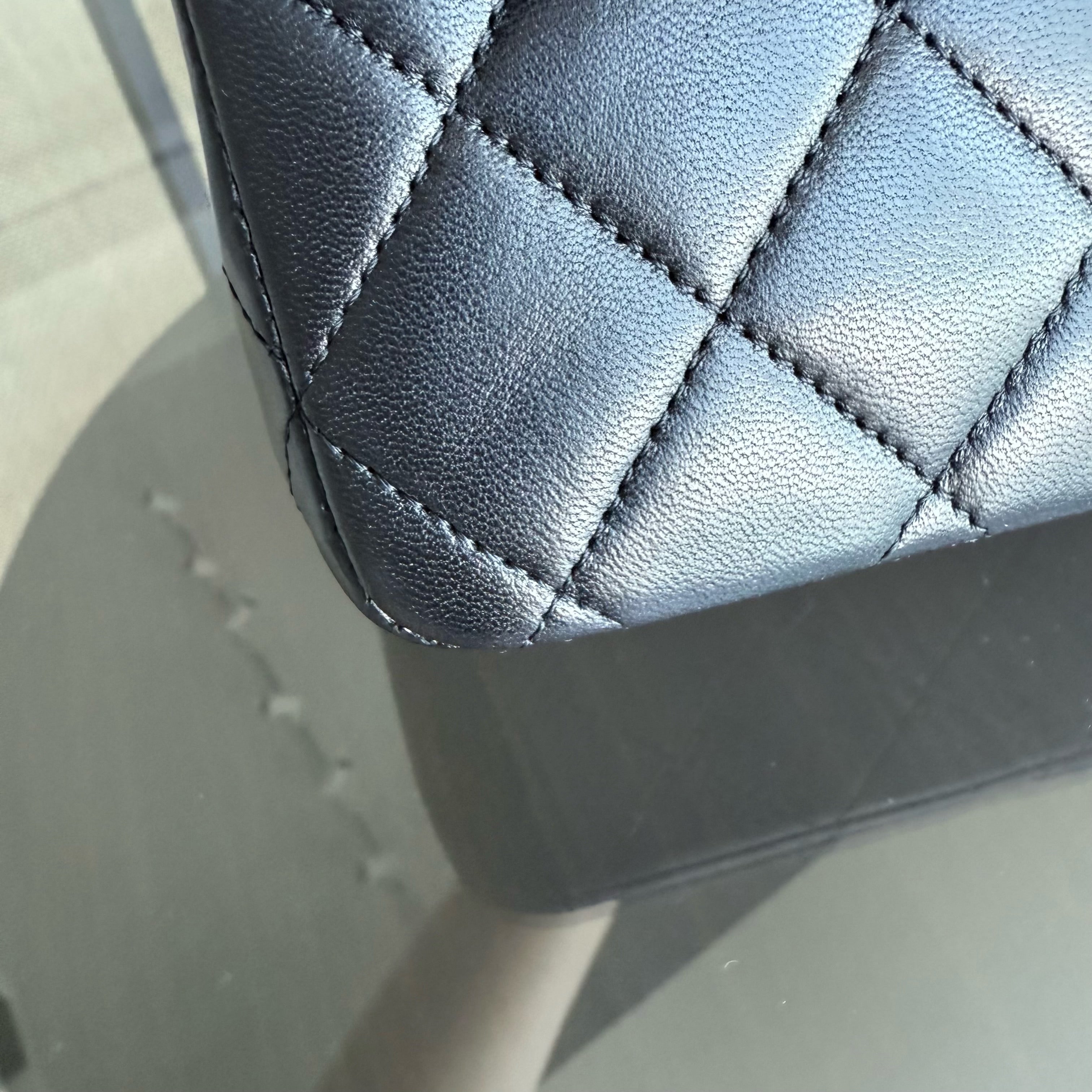 Chanel Classic Flap Medium - 25CM Quilted Lambskin Black Gold Hardware Sereis 15