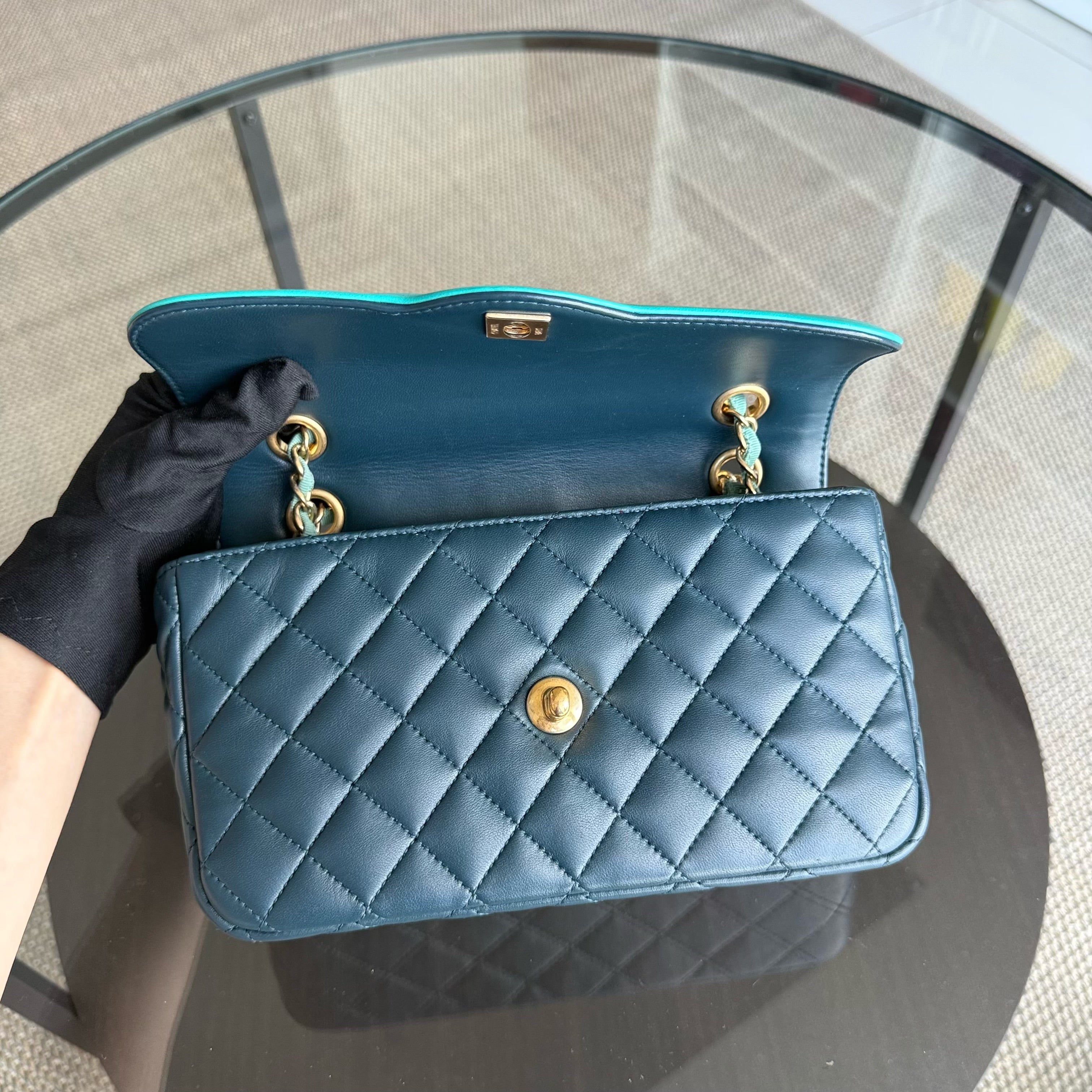 Chanel Seasonal Two-tone Flap Small - Quilted Lambskin Pink Burgundy Gold Hardware Series 23