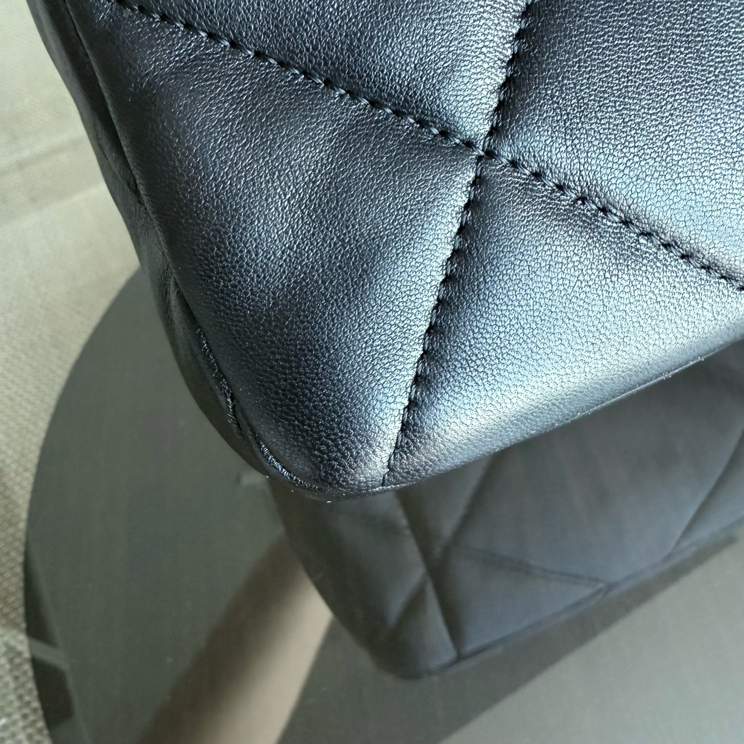 Chanel 19 Bag C19 Medium - Quilted Goatskin Black Two-Tone Gold Hardware Series 30