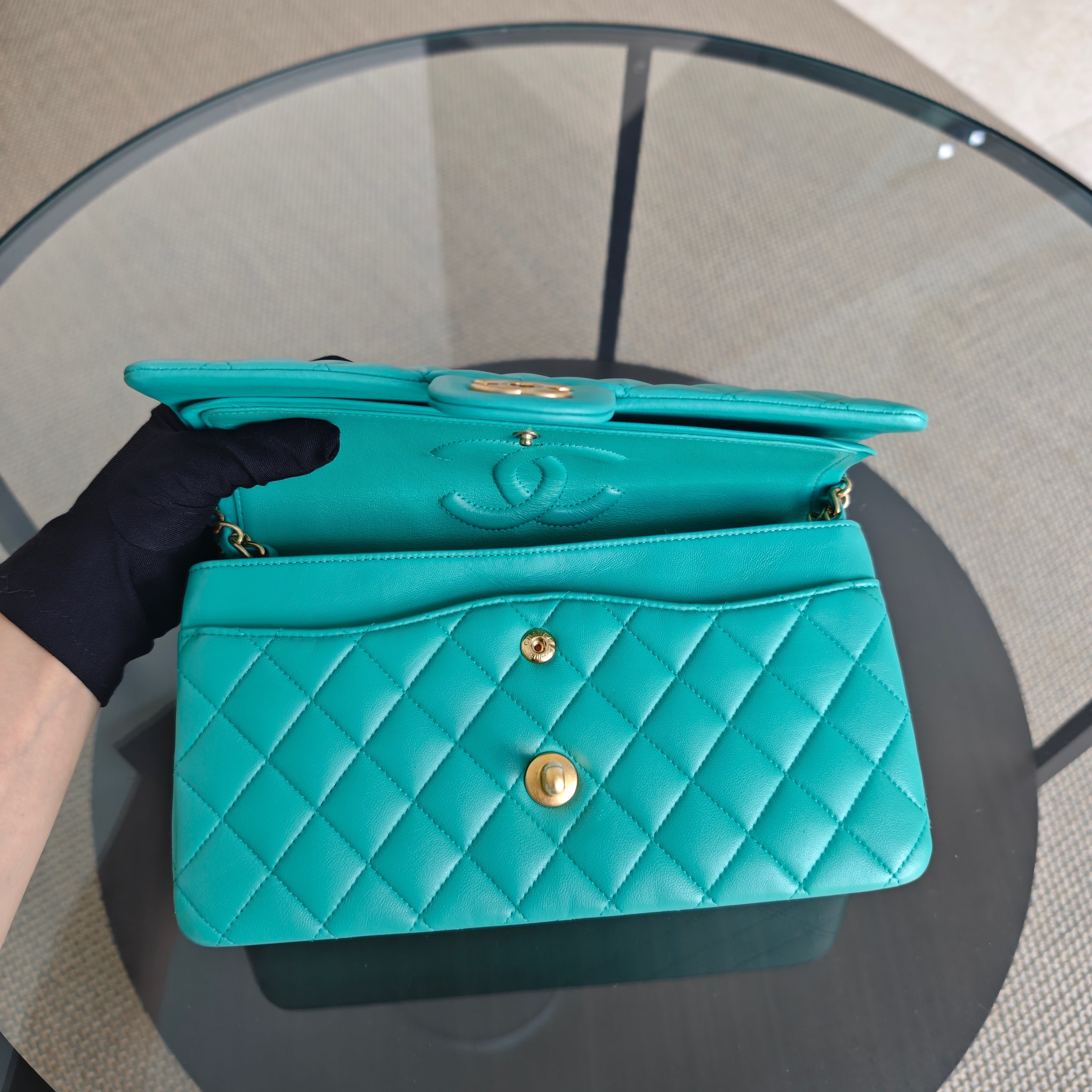 Chanel Classic Flap Medium - 25CM Quilted Lambskin Gold Hardware Series 27