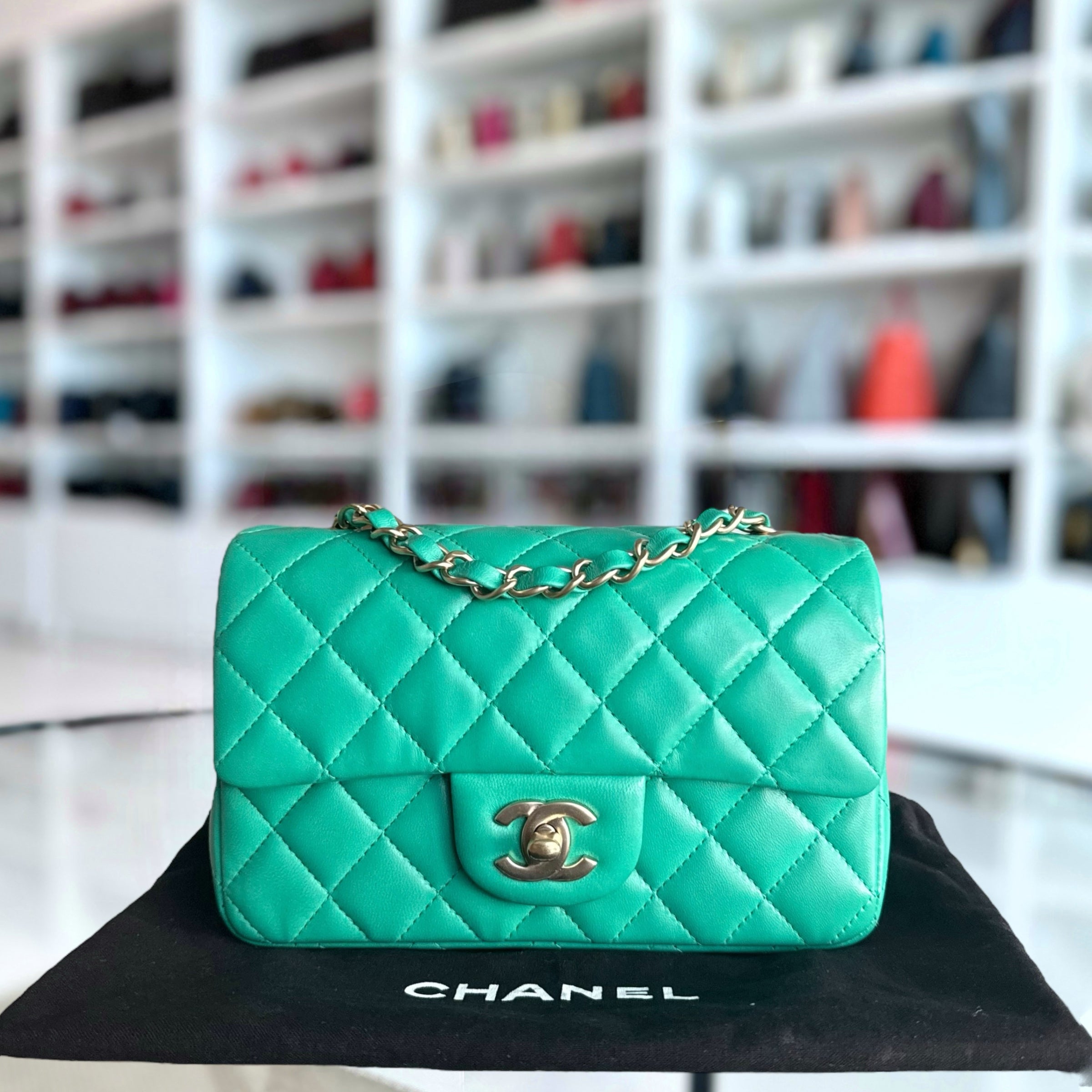 Chanel Classic Flap Mini - 20CM Quilted Lambskin Green Gold Hardware Series 18