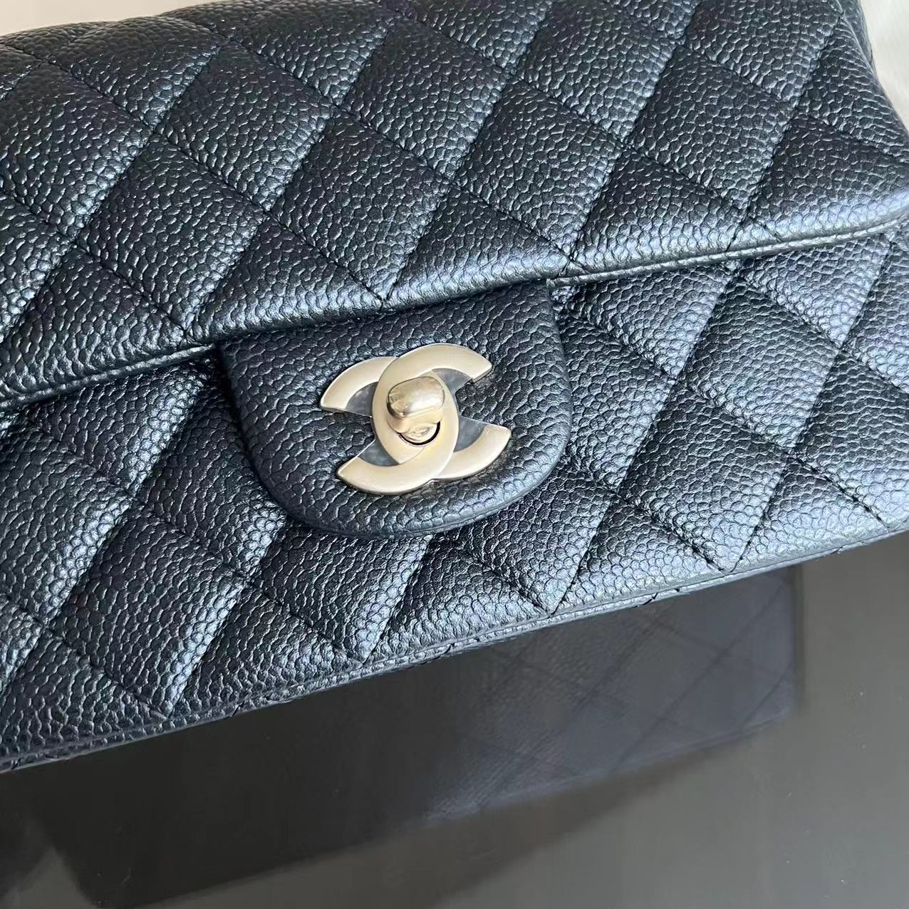 *Rare* Caviar Mini Rectangle Classic Flap Quilted Black Golden Hardware Series 20