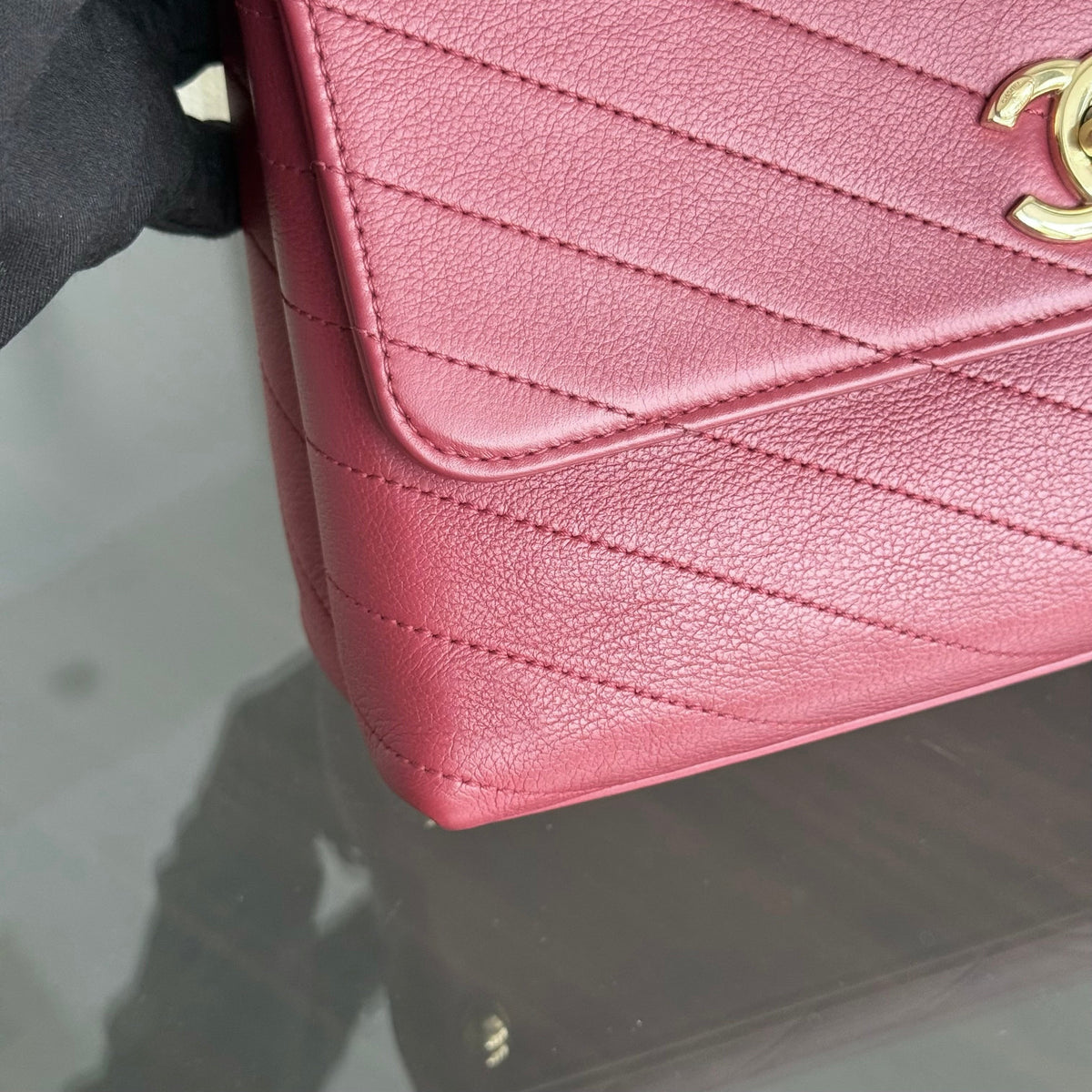 Chanel Handle Medium - 24CM Caviar Quilted Dark Red Gold Hardware Series 25