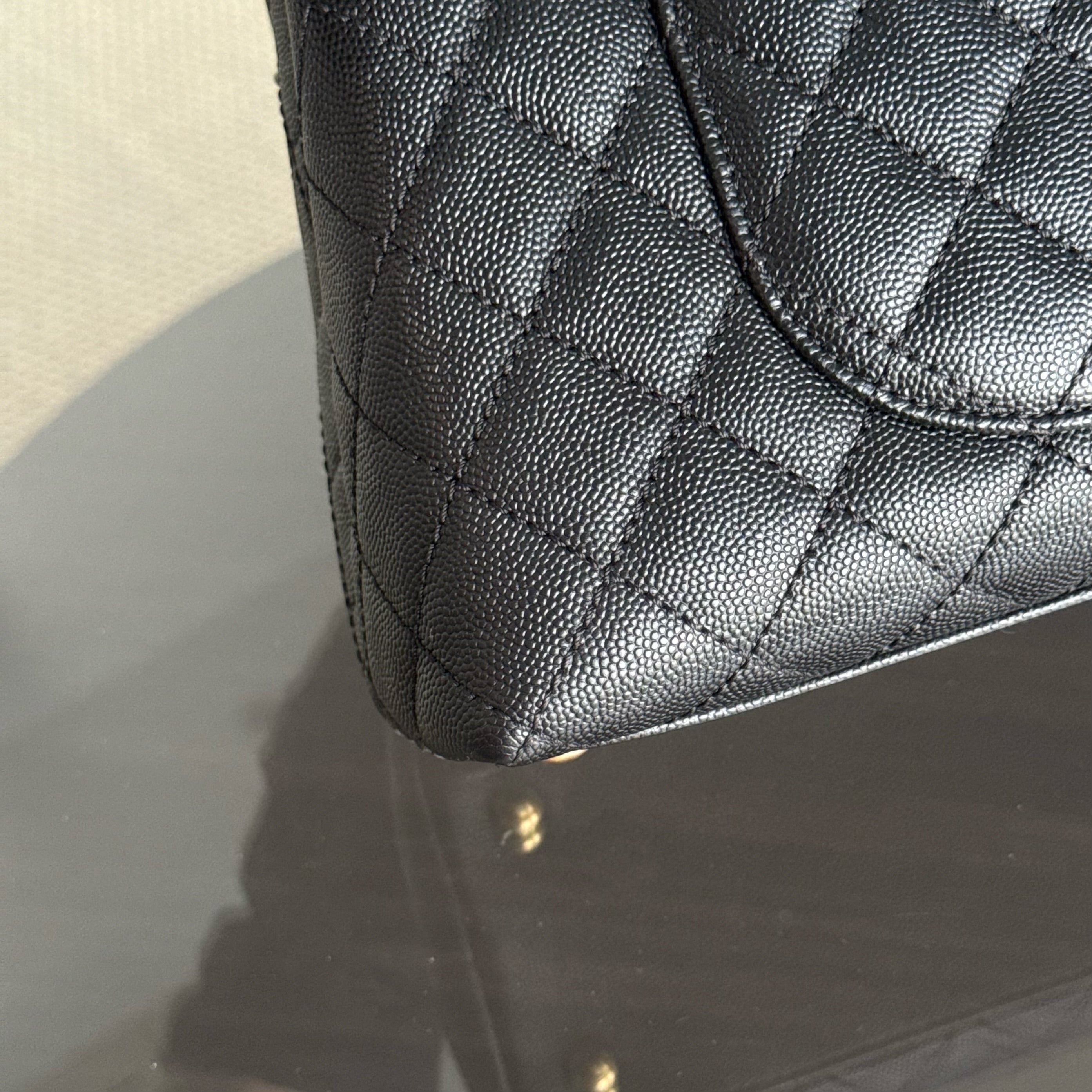 Chanel Coco Handle Medium - Caviar 29CM Quilted Black Gold Hardware Series 24