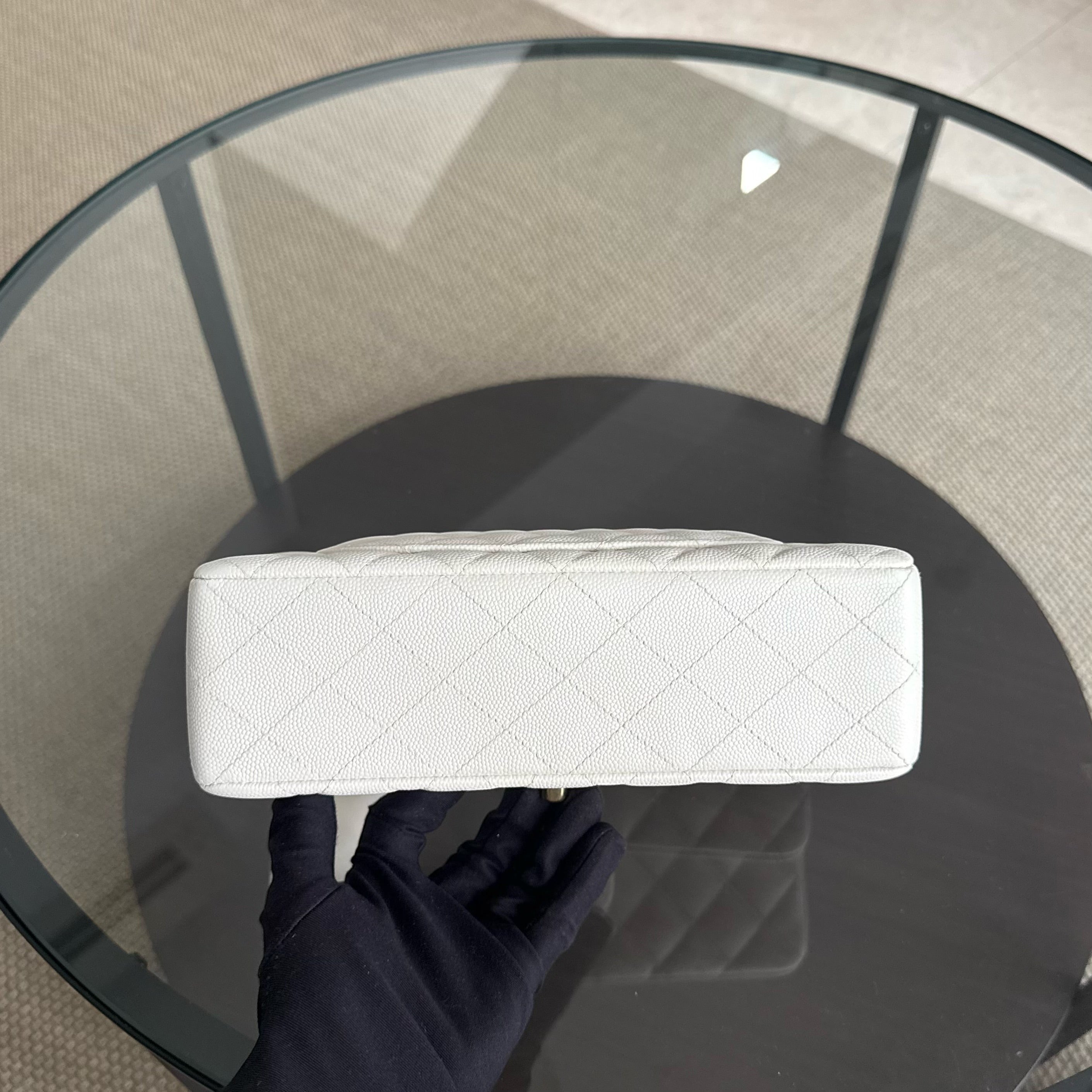 Chanel Classic Flap Small - Caviar 23CM Quilted White Light Gold Hardware Microchip