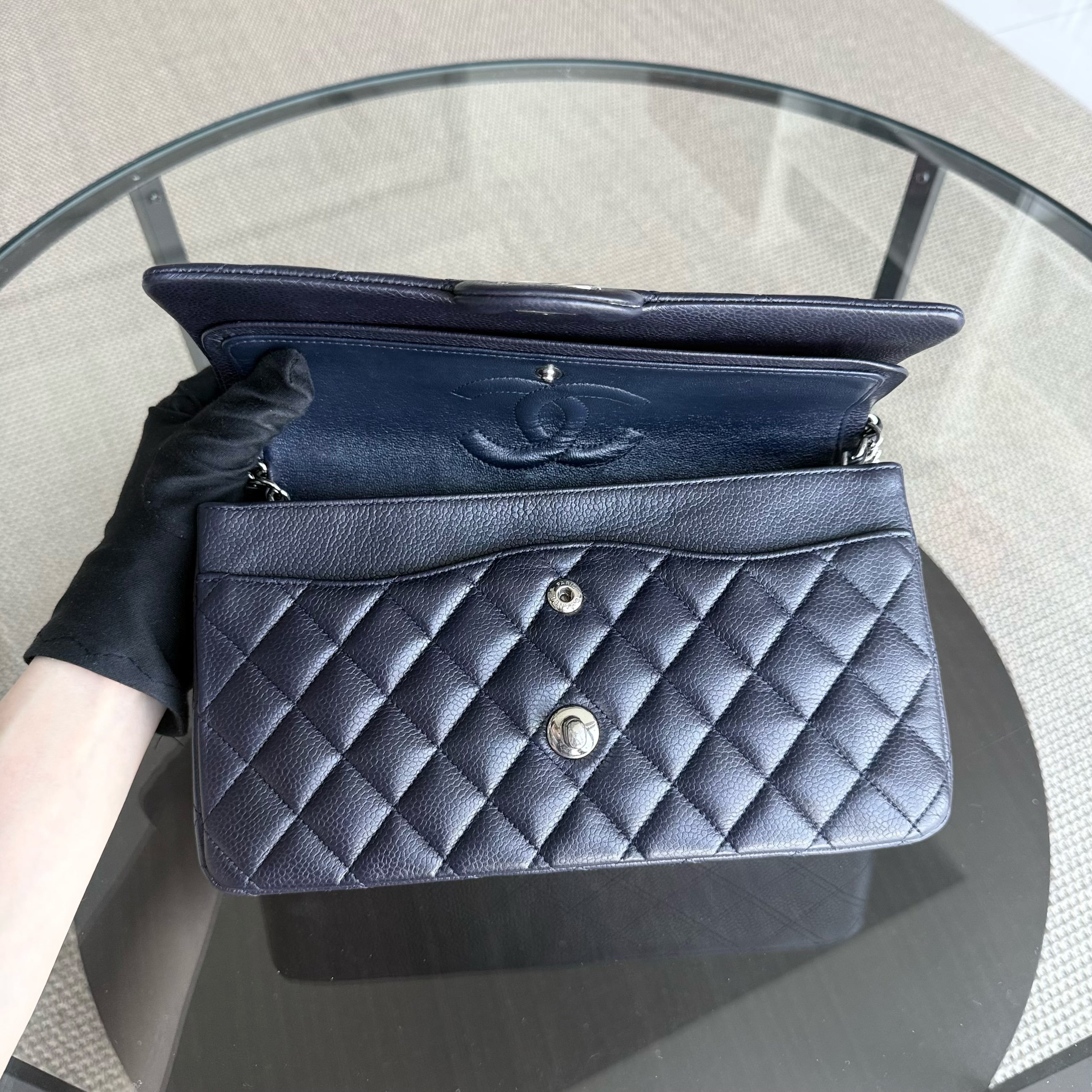 Chanel Classic Flap Medium - Caviar 25CM Quilted Grained Calfskin Midnight Blue Silver Hardware Series 18