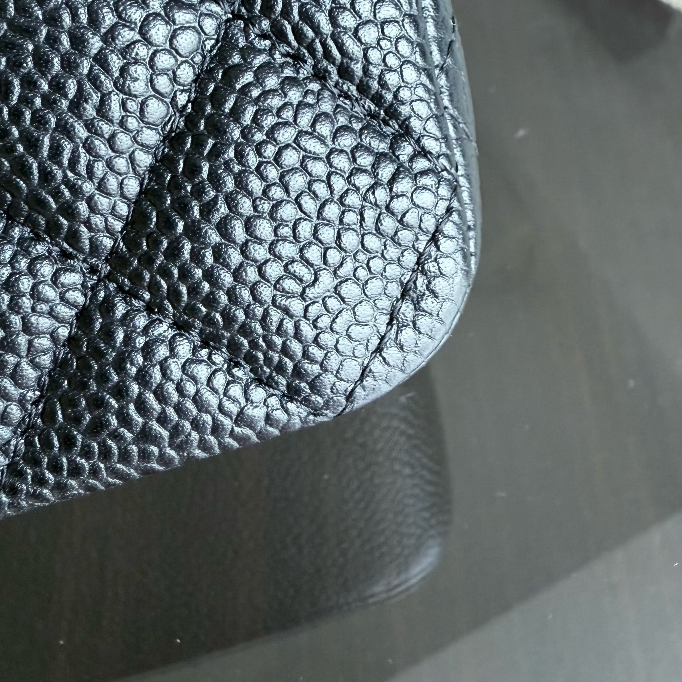 Chanel Classic Flap Medium - Caviar 25CM Quilted Black Gold Hardware Series 21