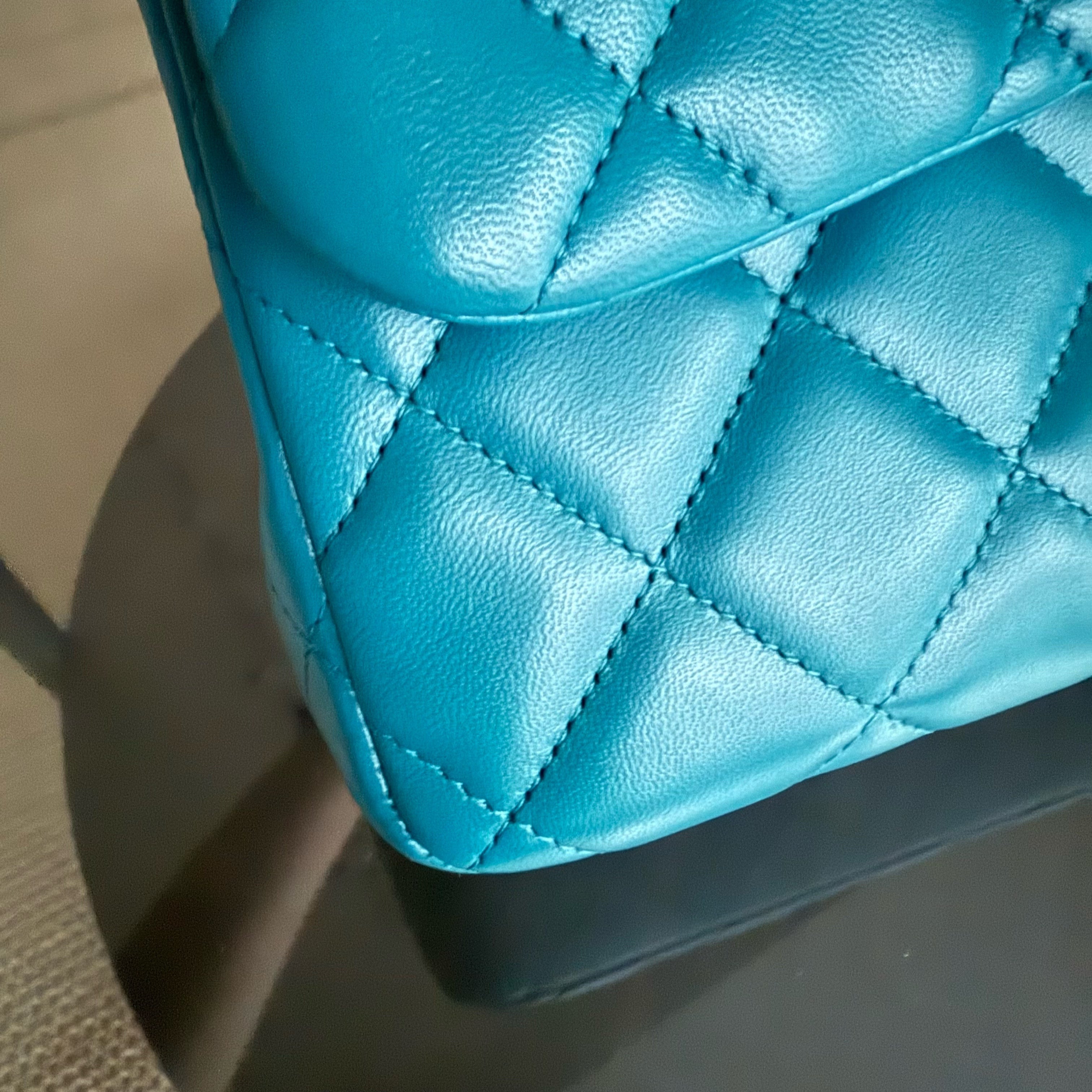 Chanel Classic Flap Jumbo - Double Flap 30CM Quilted Lambskin Blue Ruthenium Silver Hardware Series 15