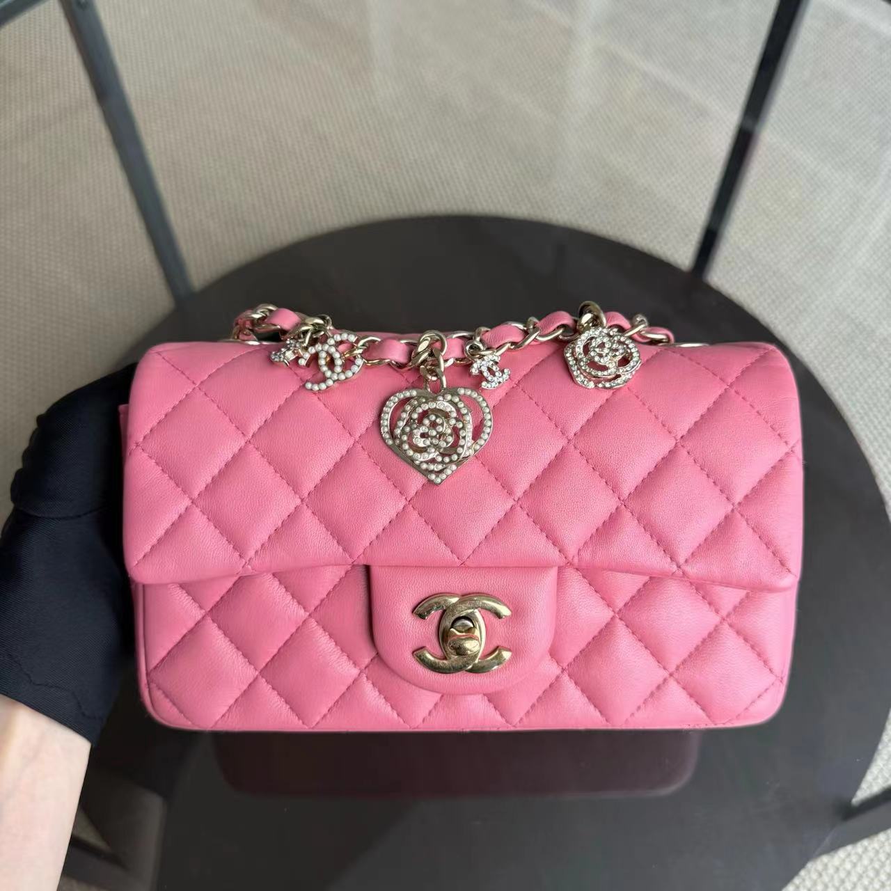 Mini Classic Flap Rectangle Valentine Quilted Lambskin Pink Golden Hardware Sereis 19