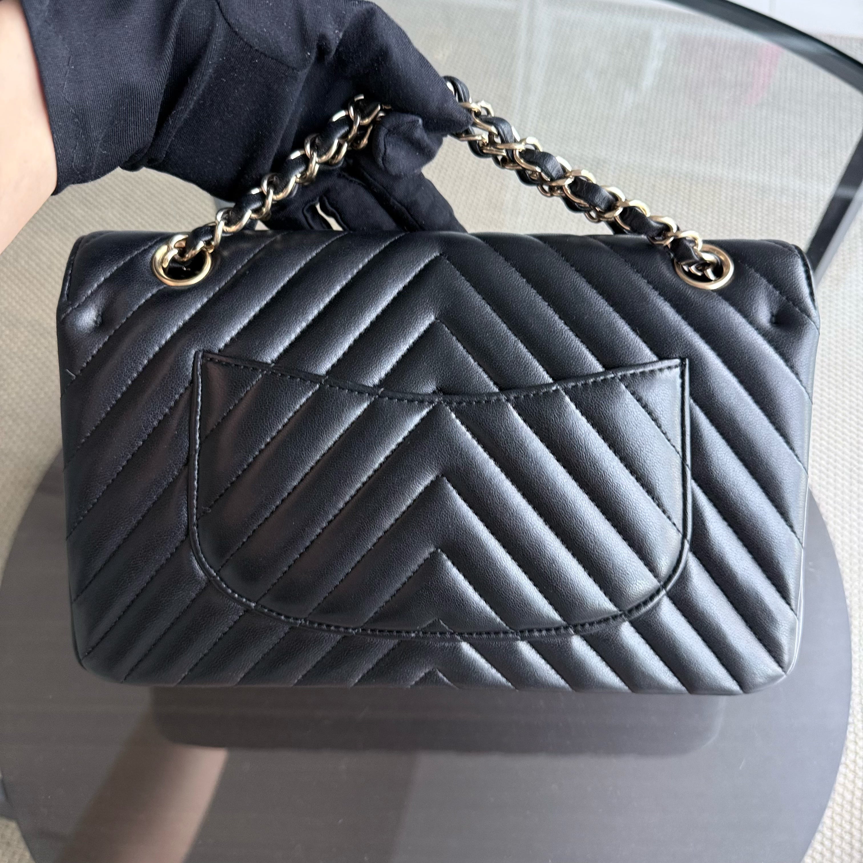 Chanel Classic Flap Medium - 25CM Chevron Lambskin Black Gold Hardware Series 25