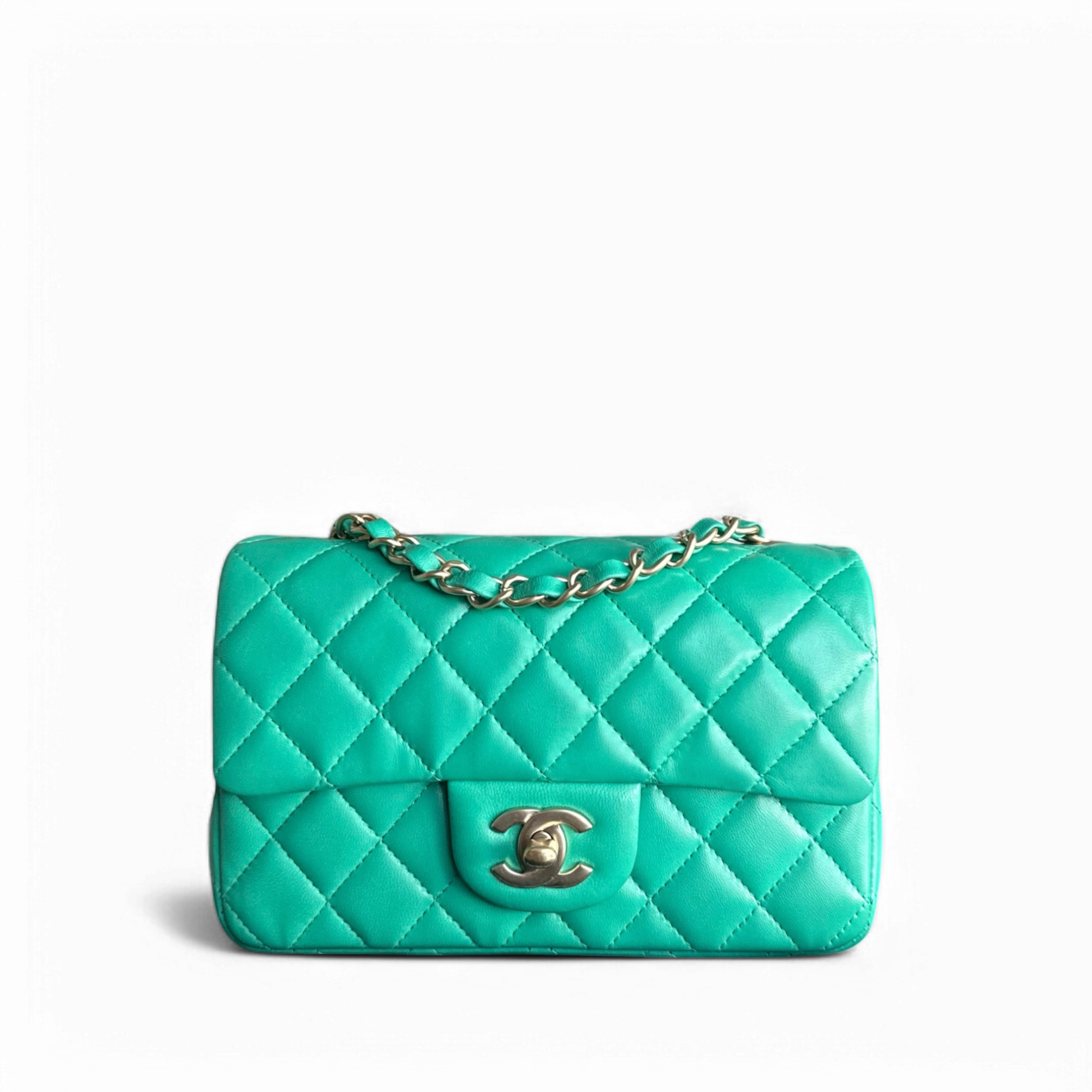 Chanel Classic Flap Mini - 20CM Quilted Lambskin Green Gold Hardware Series 18