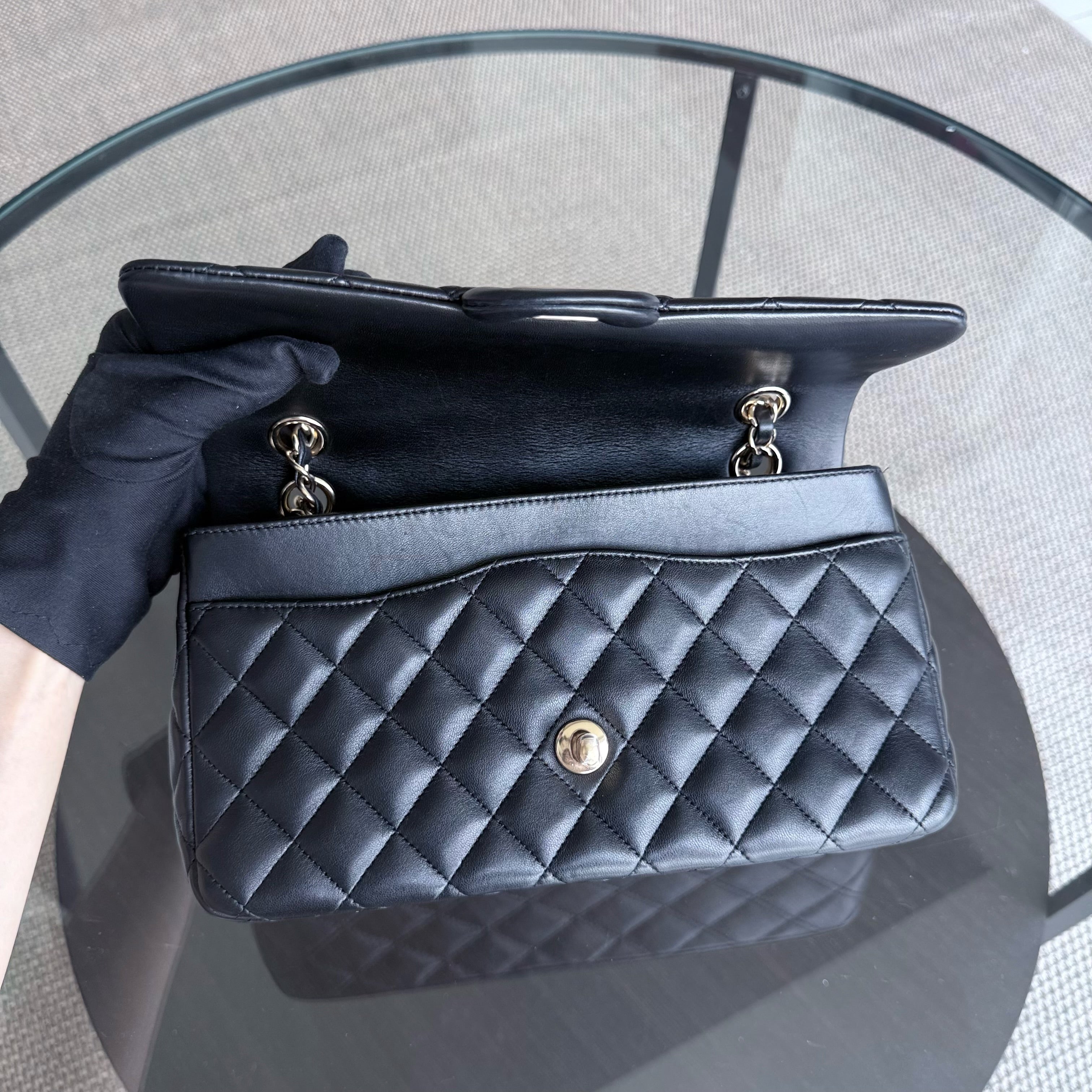 Chanel Classic Flap Medium - Special Valentine Edition 25CM Quilted Lambskin Black Gold Hardware Series 19
