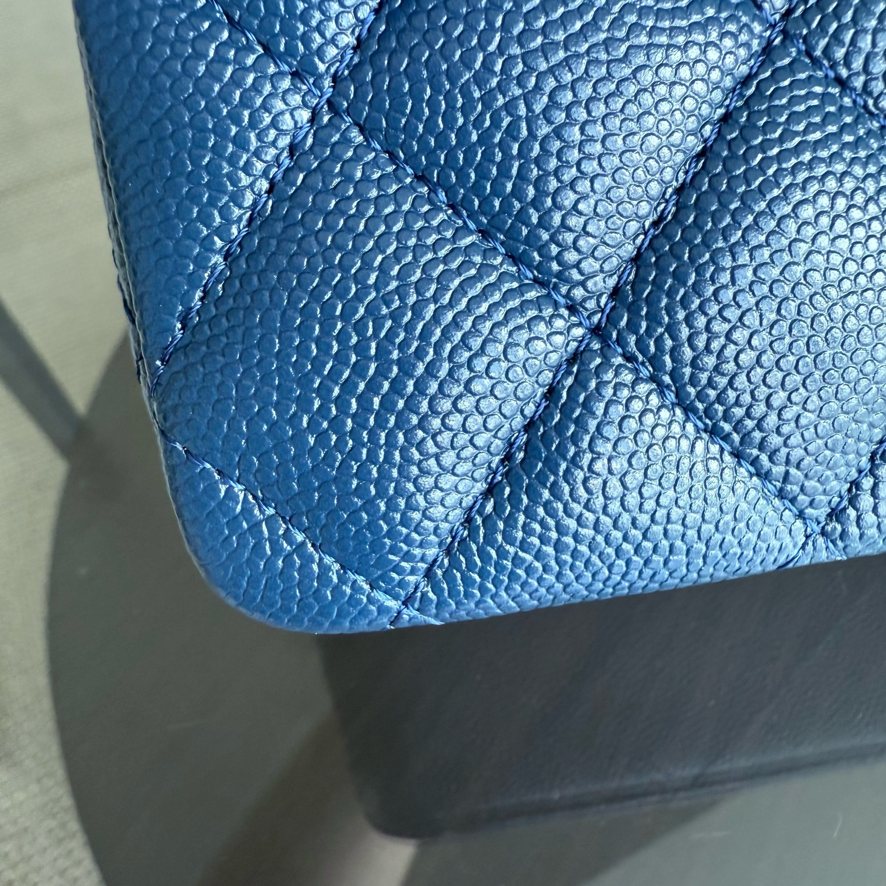 Chanel Classic Flap Medium - Caviar 25CM Quilted Dark Blue Gold Hardware Series 26
