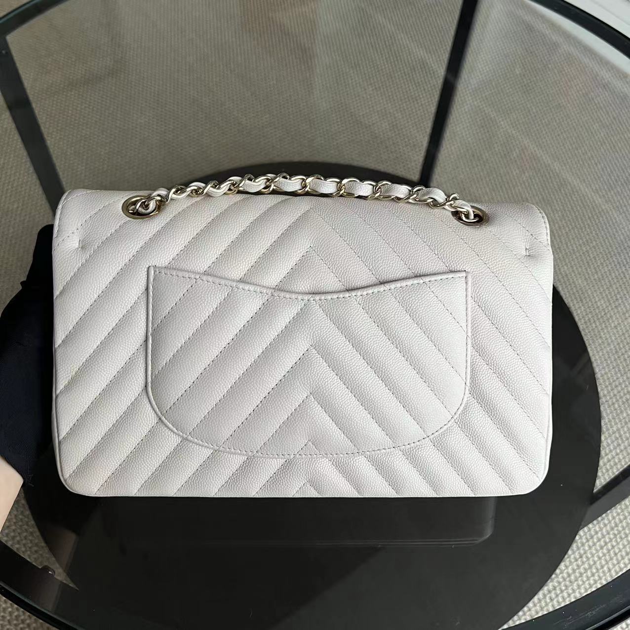 Caviar Chevron White Cream Silver Hardware Series 26