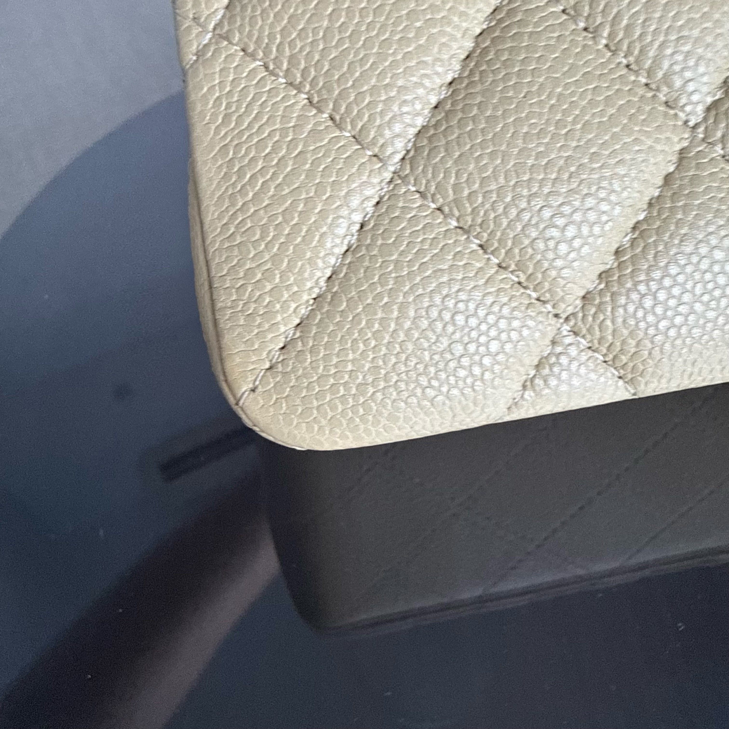 Chanel Classic Flap Small - Caviar 23CM Quilted Beige Gold Hardware Microchip