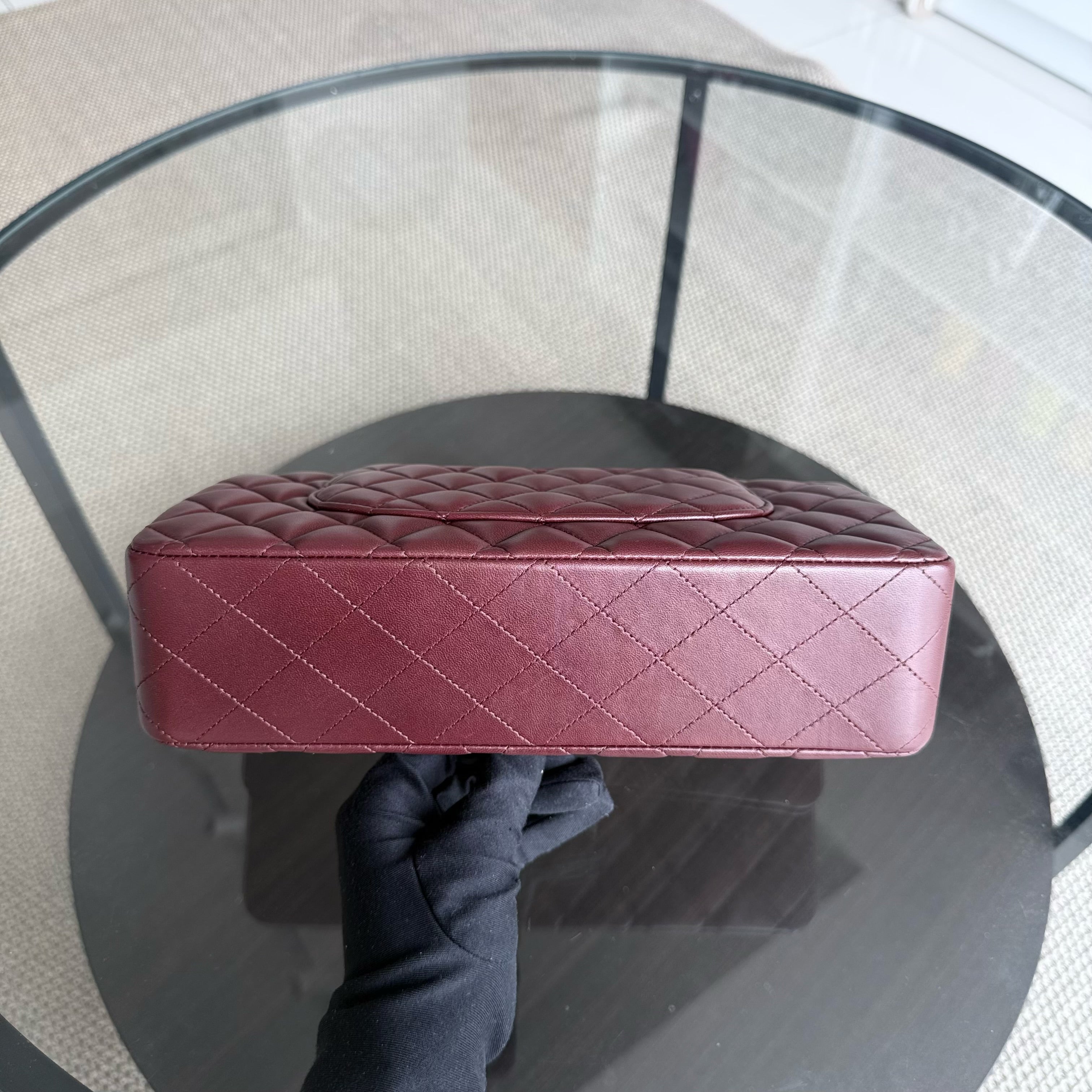 Chanel Classic Flap Medium - 25CM Quilted Lambskin Burgundy Dark Red Gold Hardware Series 21