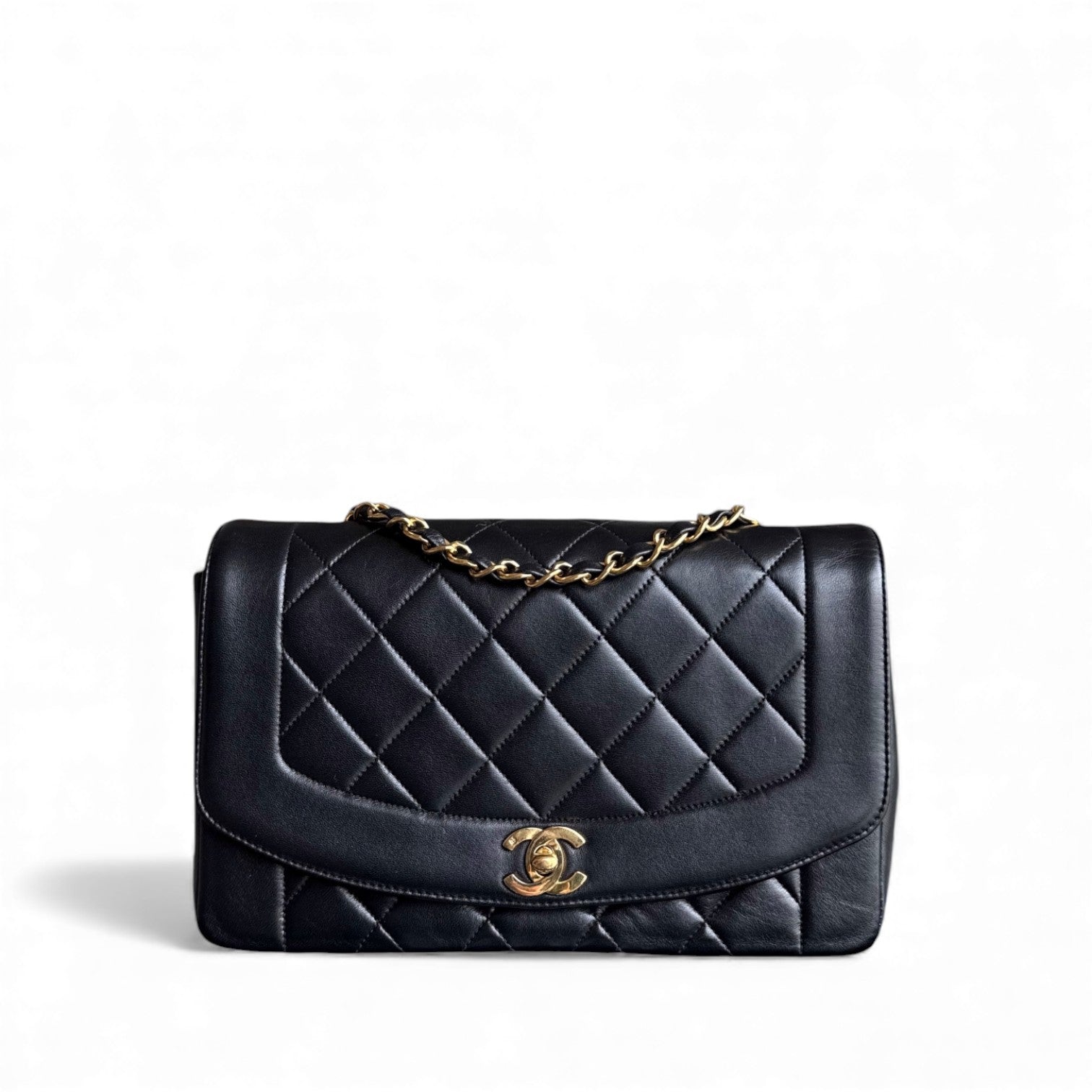 Chanel Diana Medium Vintage - Quilted Lambskin Black Gold Hardware Series 2