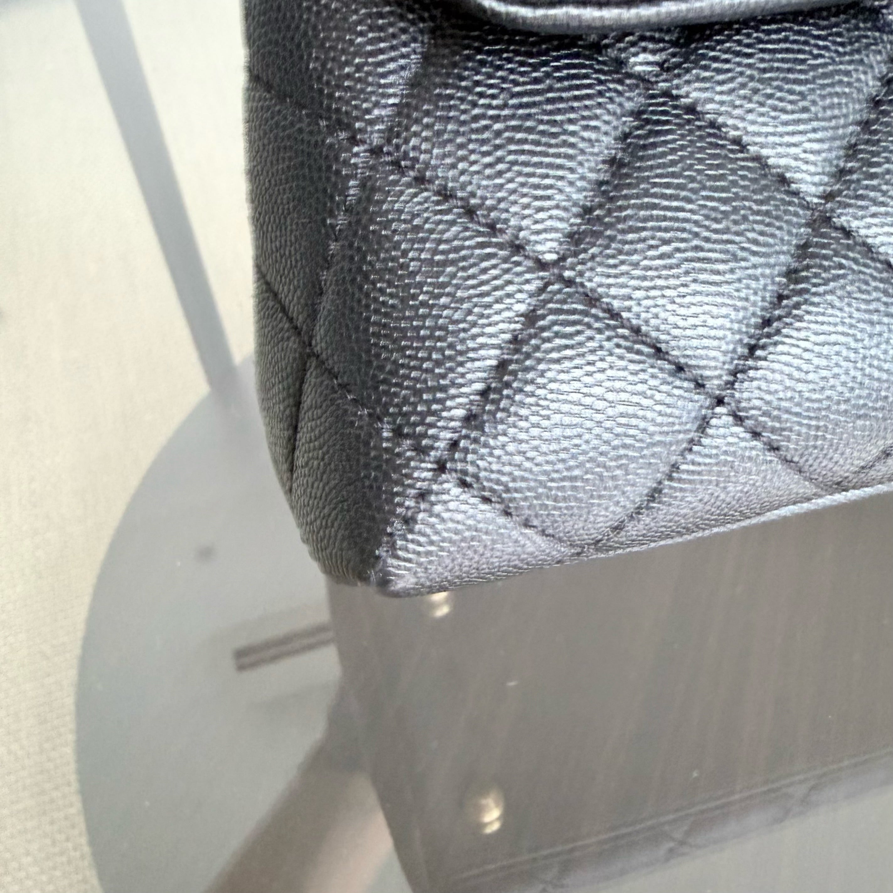 Chanel Coco Handle Medium - Caviar 29CM Quilted Black Gold Hardware Series 27