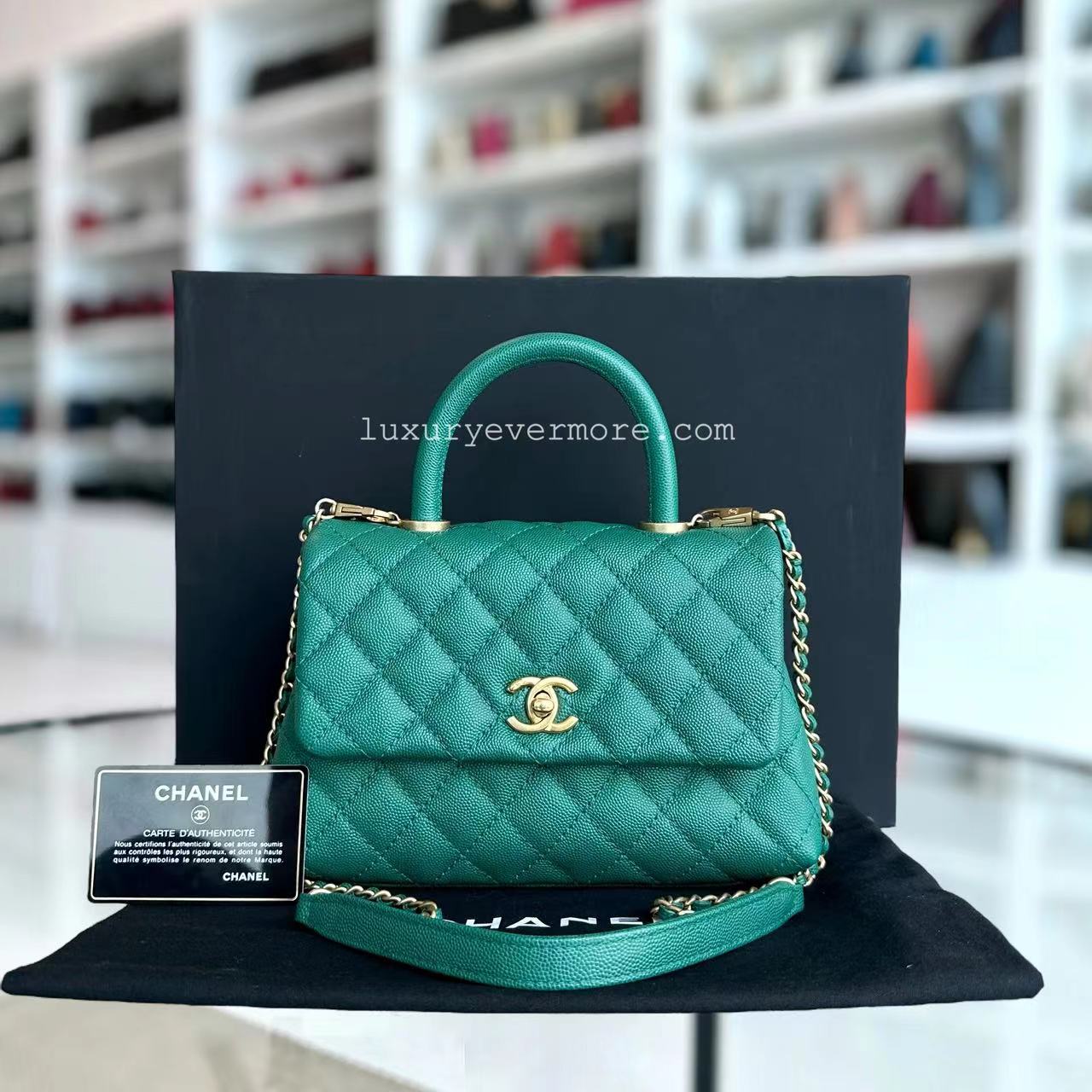 Chanel Caviar Coco Handle Quilted Grained Calfskin Emerald Green Golden Hardware Series 25