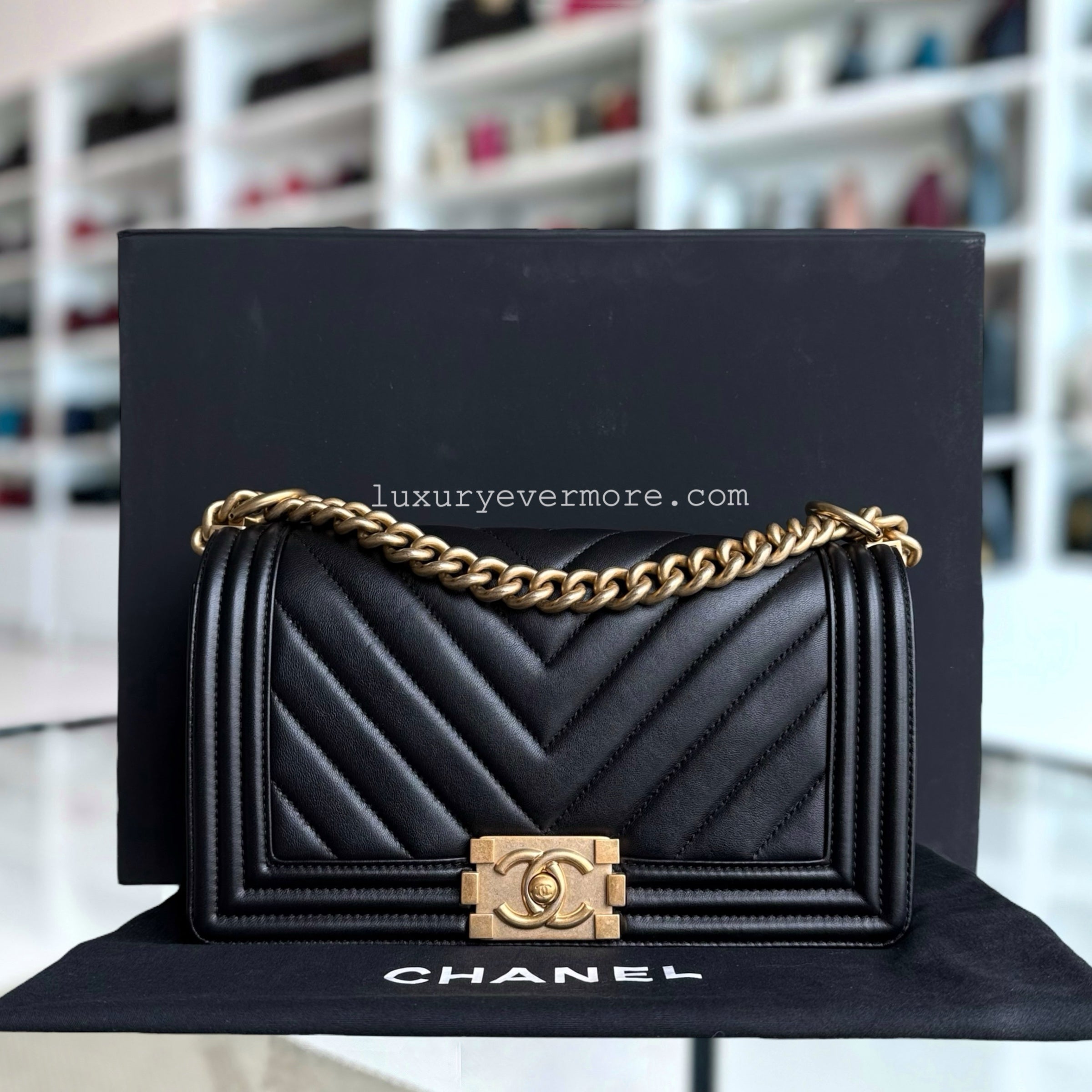 Chanel Boy Medium - Calfskin 25CM Chevron Black Gold Hardware Series 24