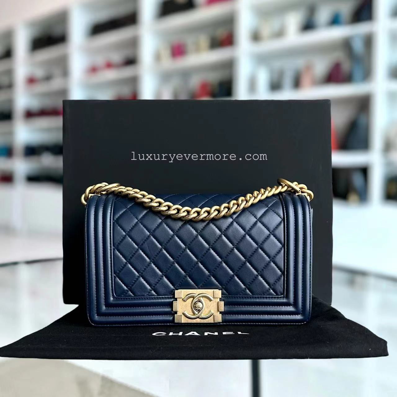 Chanel Boy Old Medium 25CM Quilted Lambskin Dark Blue Golden Hardware Series 24