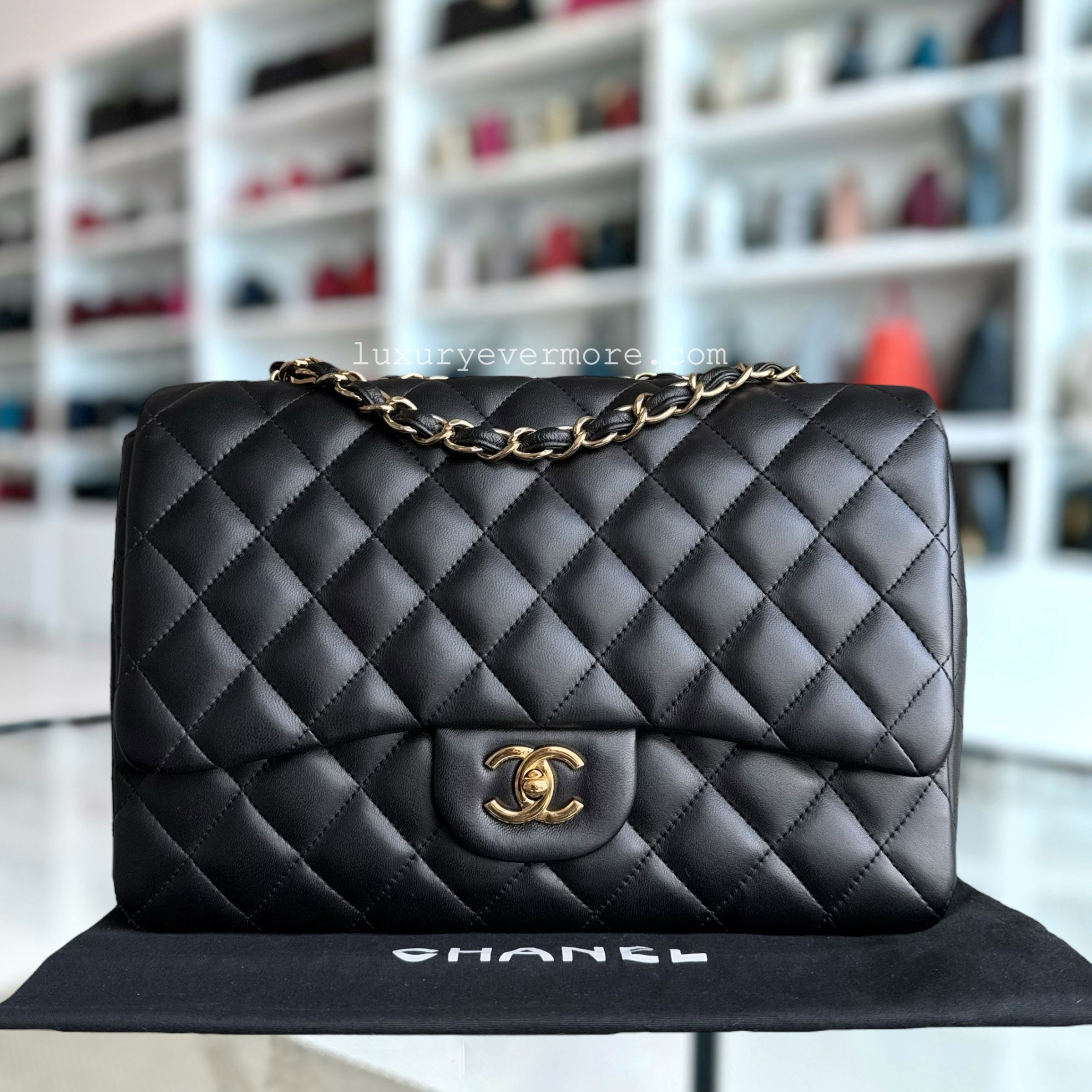 Chanel Classic Flap Jumbo - 30CM Quilted Lambskin Single Flap Black Gold Hardware Series 13