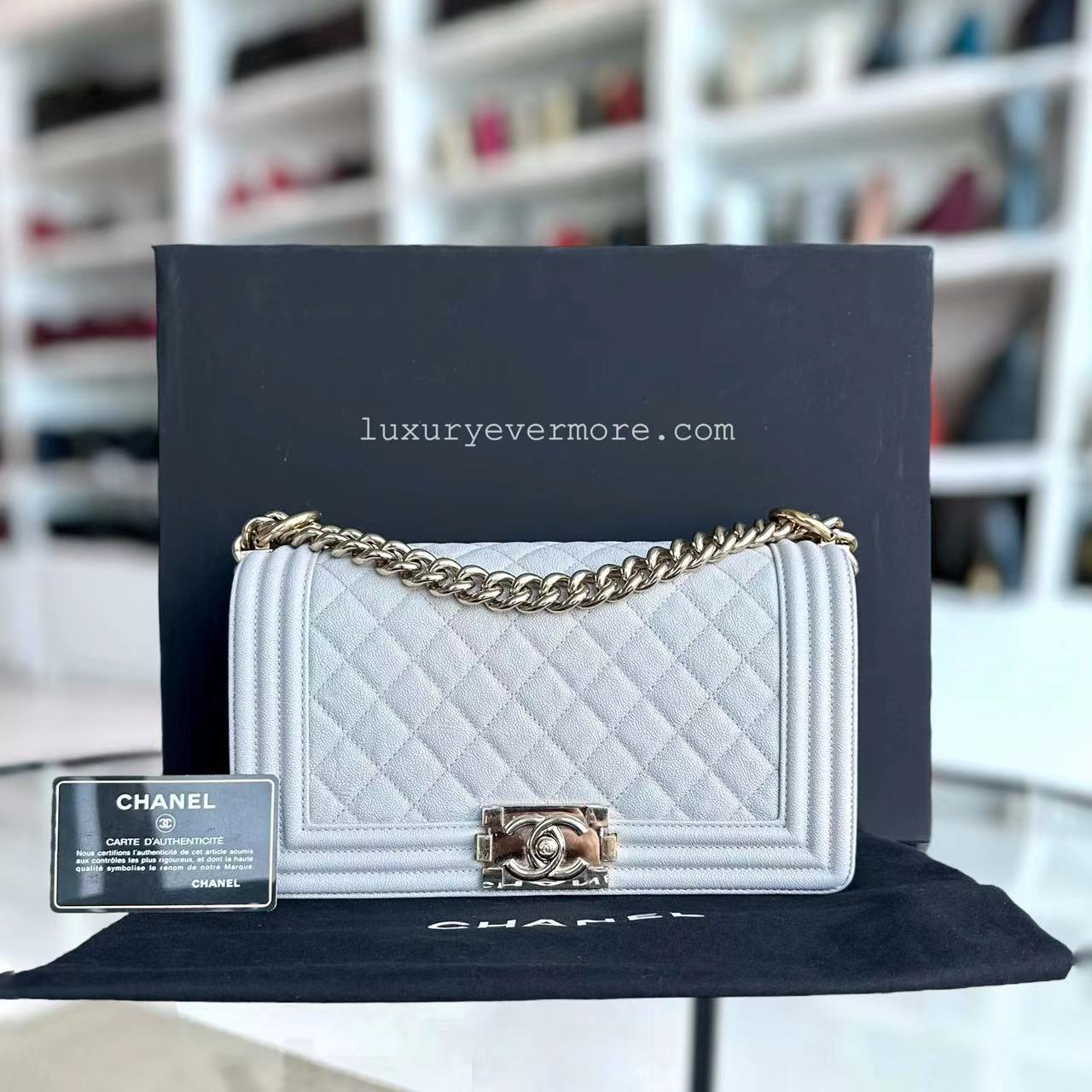 Chanel Caviar Boy Old Medium 25CM Quilted Grained Calfskin Light Grey Gray Golden Hardware Series 28