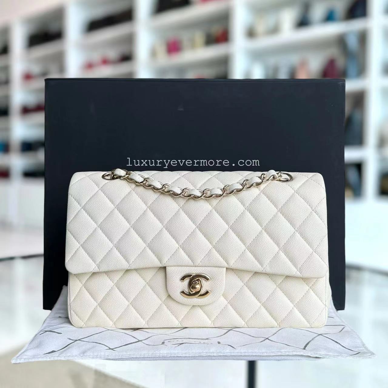 Chanel Classic Flap Medium - Caviar Quilted 25CM Cream White Gold Hardware Series 27