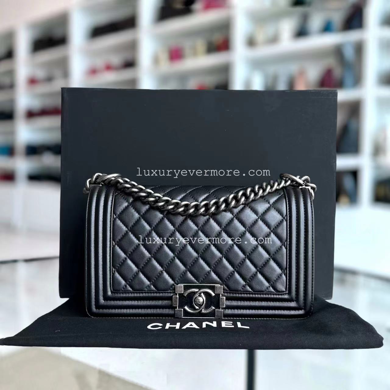 Chanel Boy Medium - 25CM Quilted Calfskin Black Silver Hardware Series 20