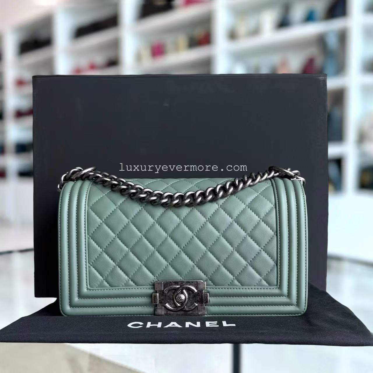 Deposit of Chanel Boy Medium - 25CM Quilted Lambskin Green Ruthenium Silver Hardware Series 23