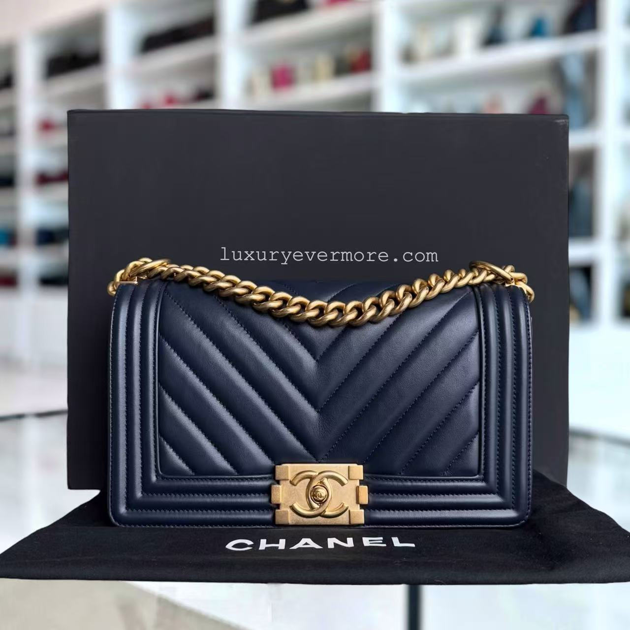 Chanel Boy Medium - 25CM Chevron Lambskin Dark Navy Blue Gold Hardware Series 25