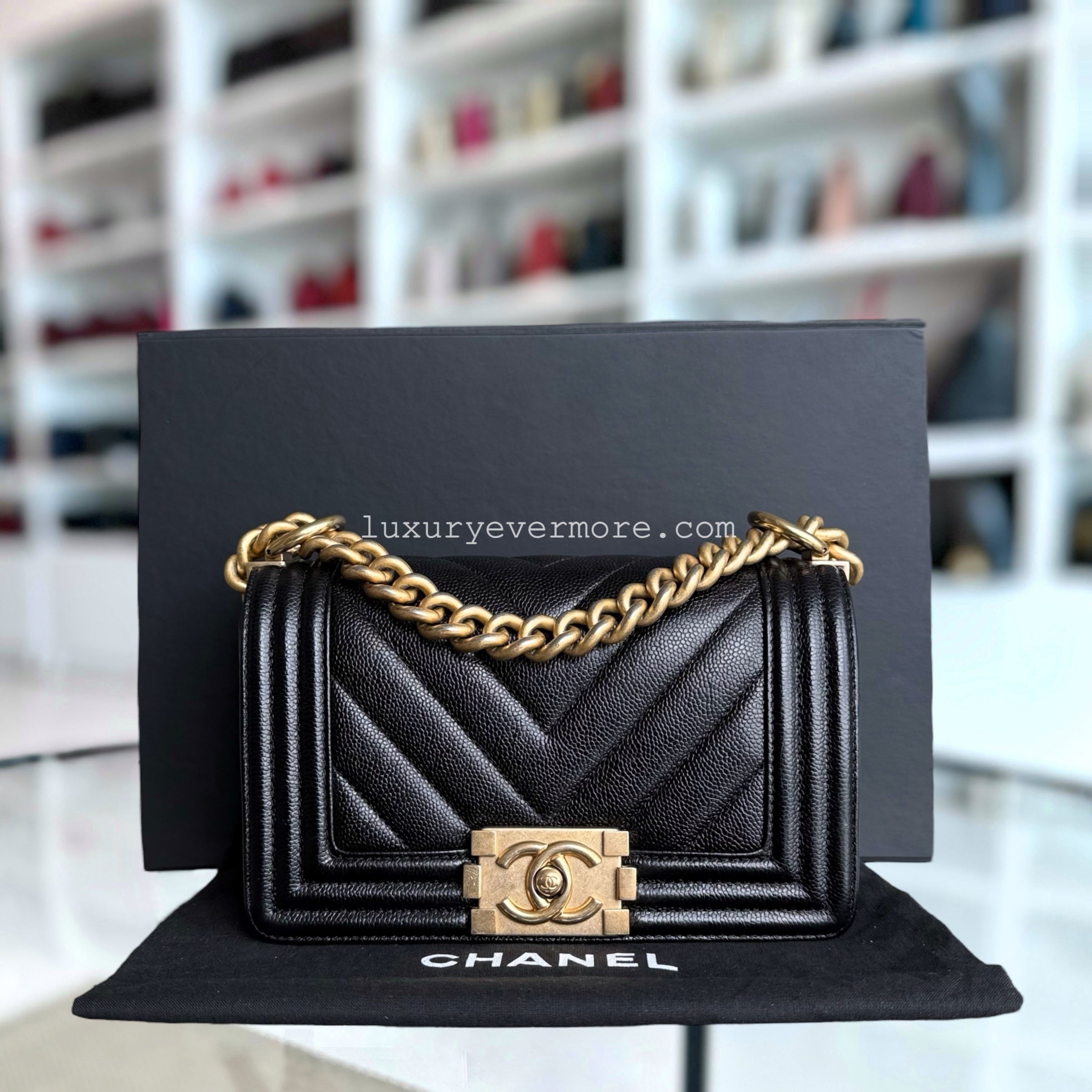 Chanel Boy Small - Caviar 20CM Chevron Black Gold Hardware Series 24